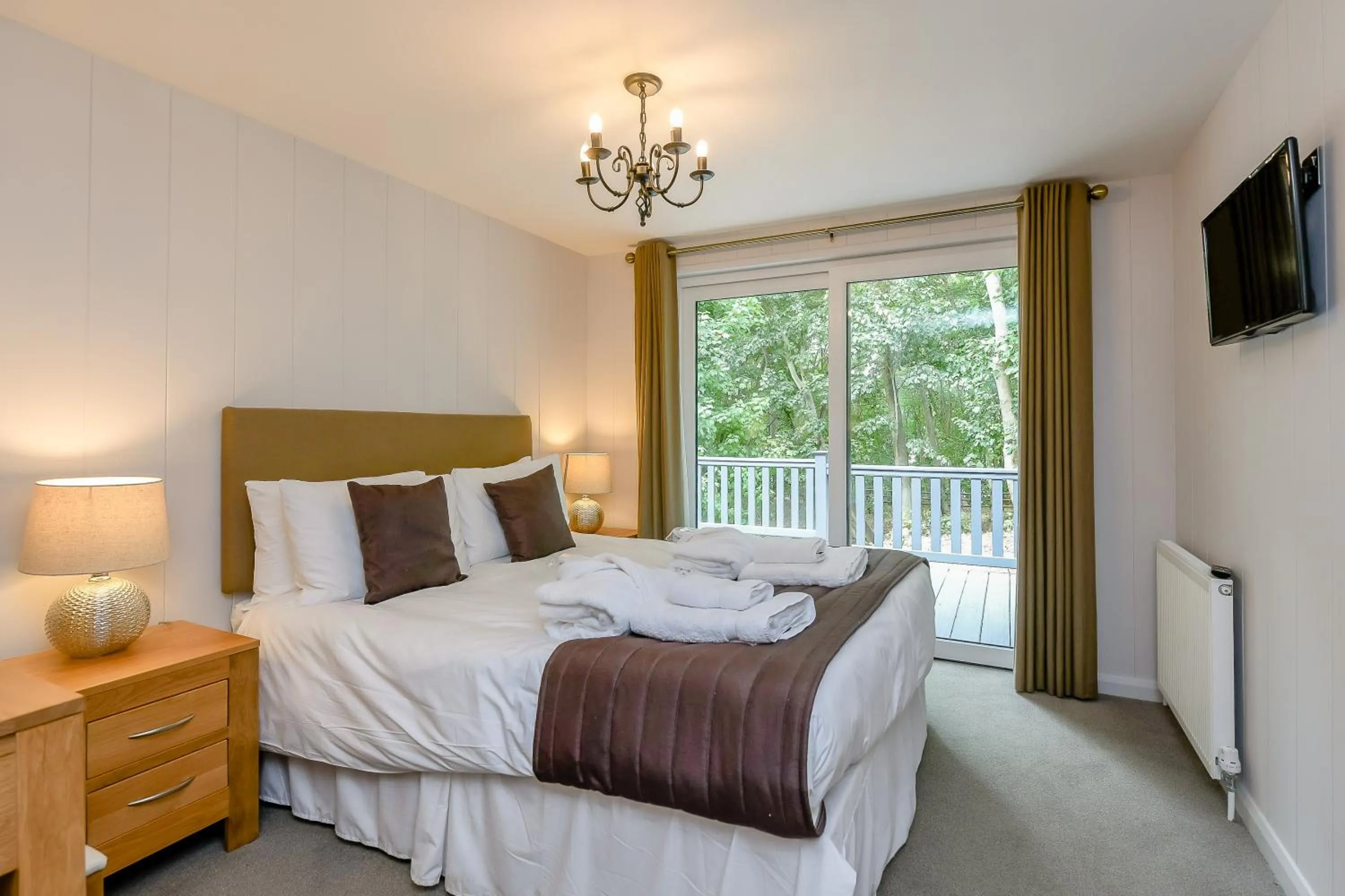 Bed in Woolverstone Marina and Lodge Park