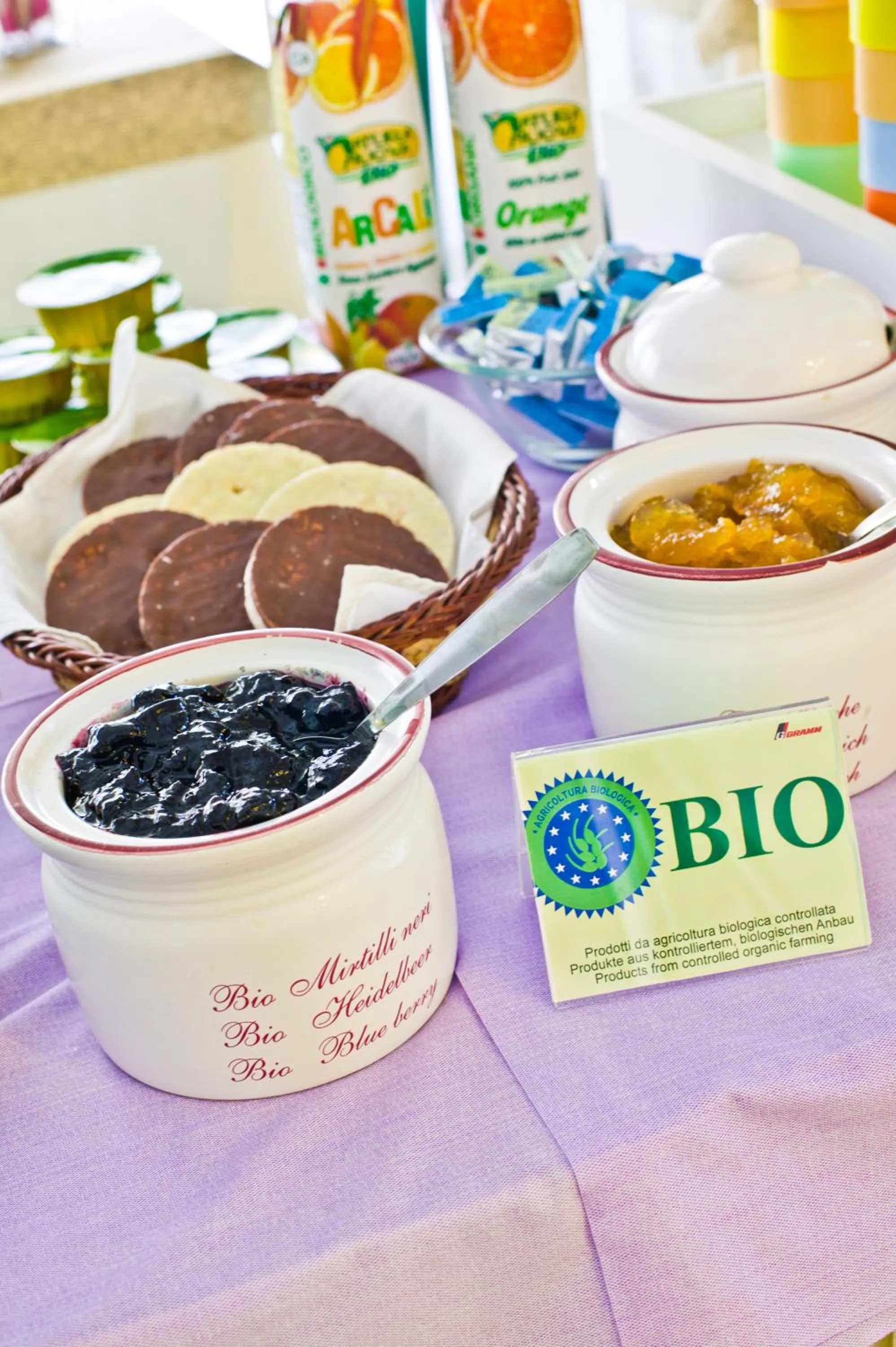 Italian breakfast in Hotel Granada