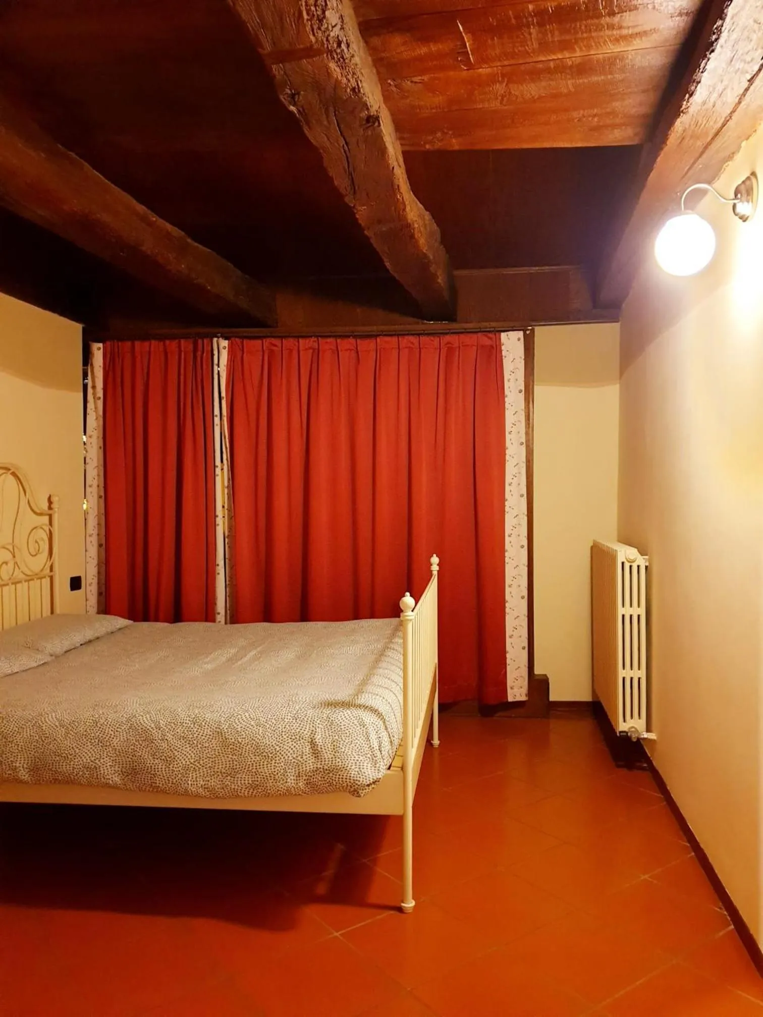 Bed in Piccolo Hotel Olina