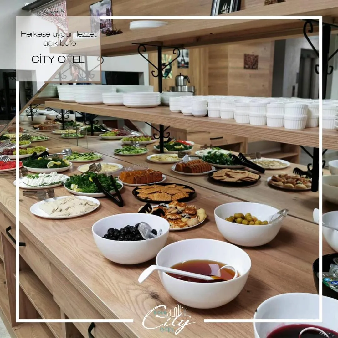 Buffet breakfast in Bolu Deluxe Otel