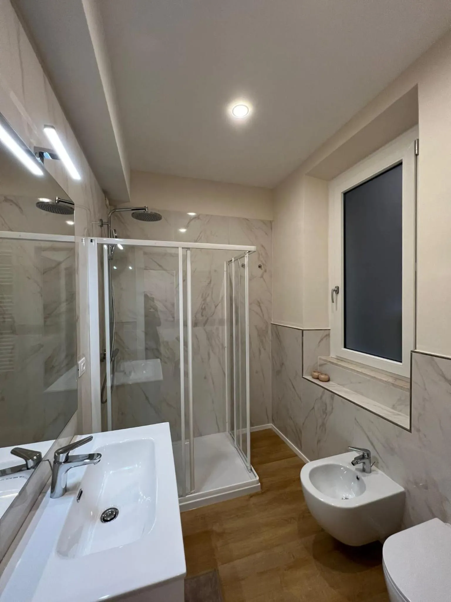 Blu Apartment