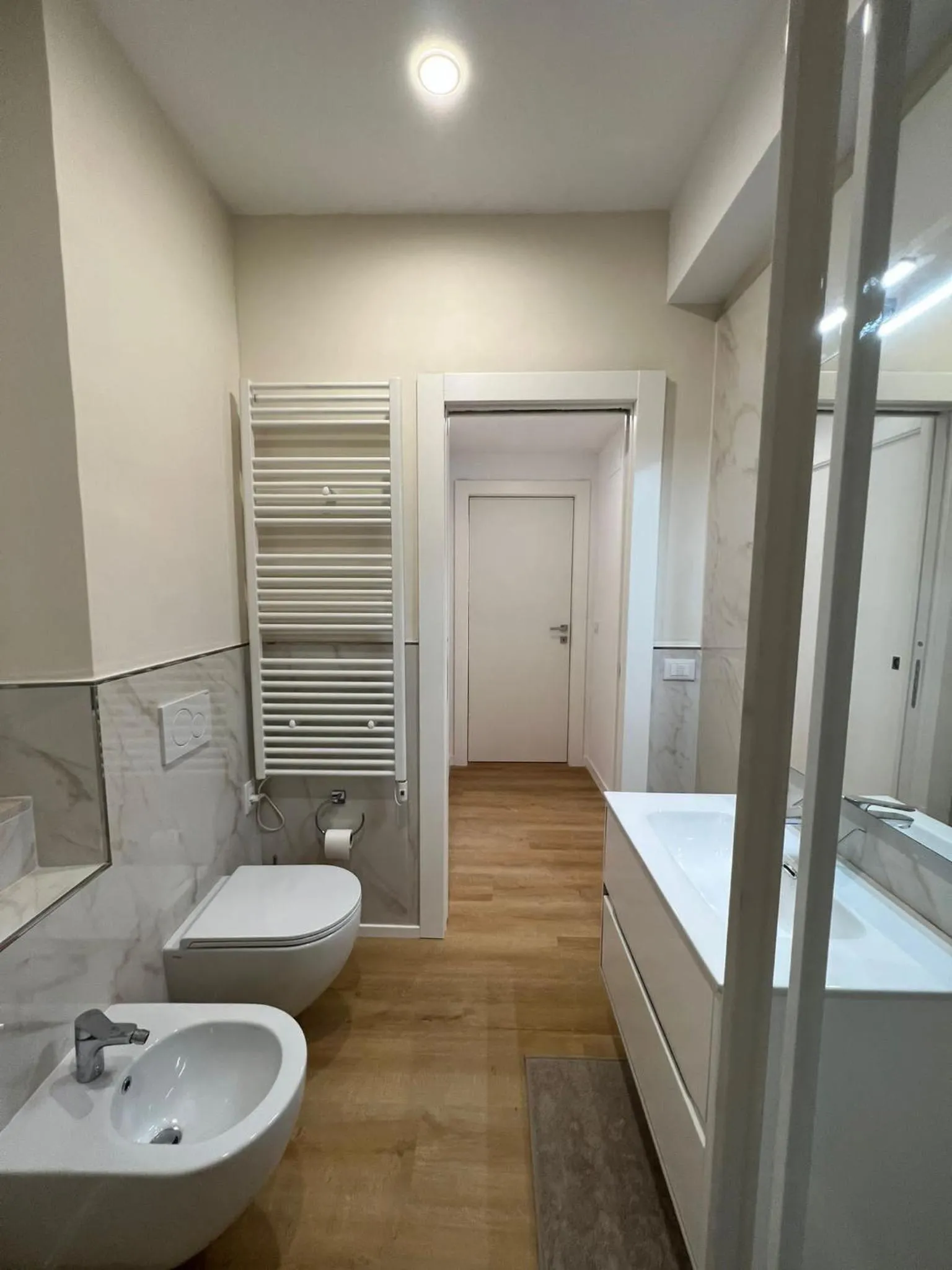 Blu Apartment