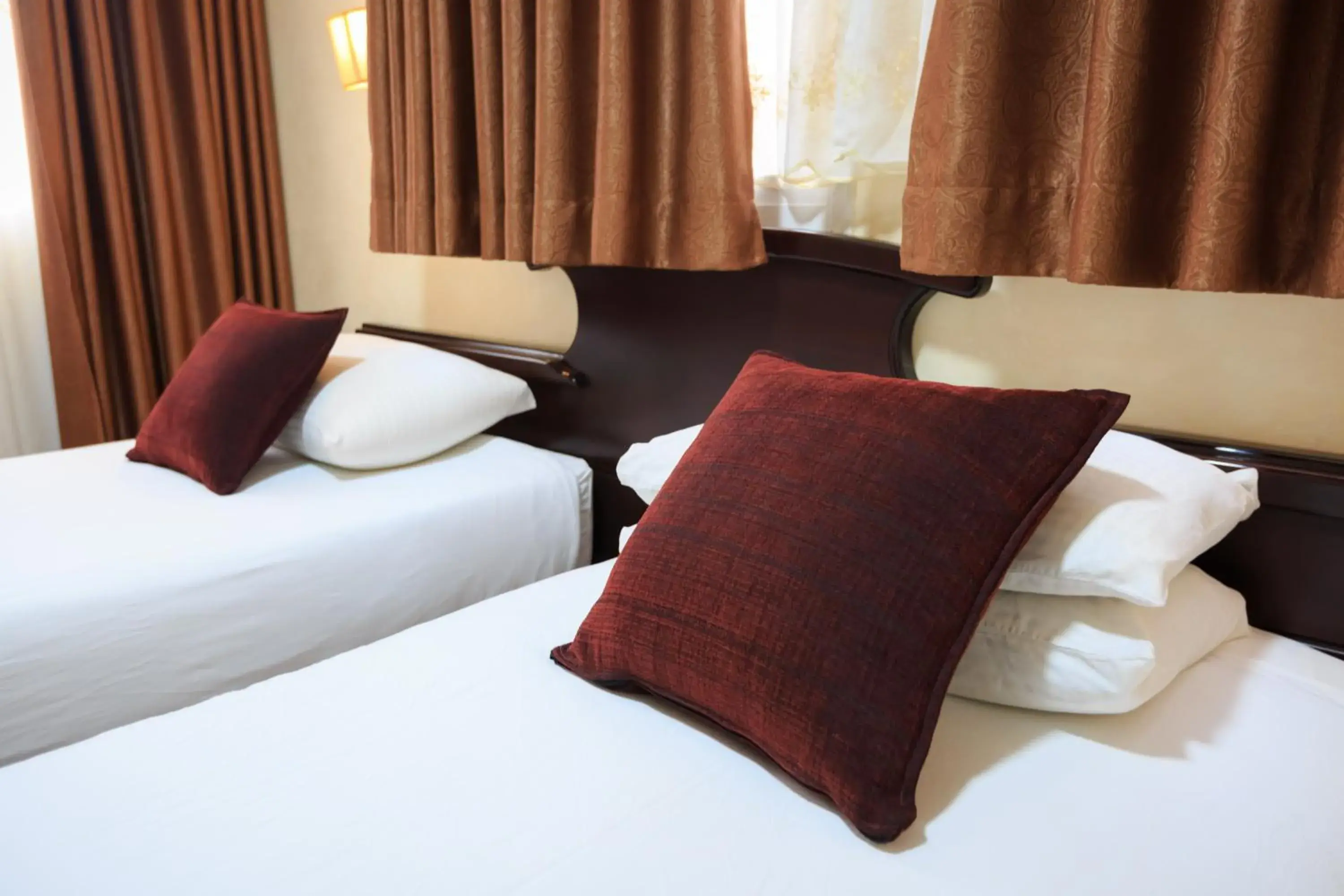 Twin Room in Hashimi Hotel Twin Room in Hashimi Hotel