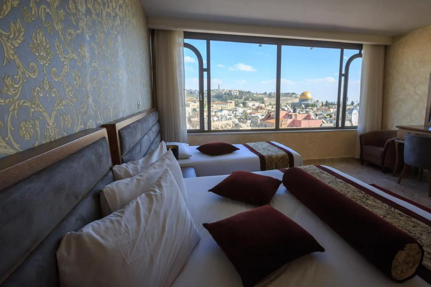 VIP, Bed in Hashimi Hotel Old City Jerusalem