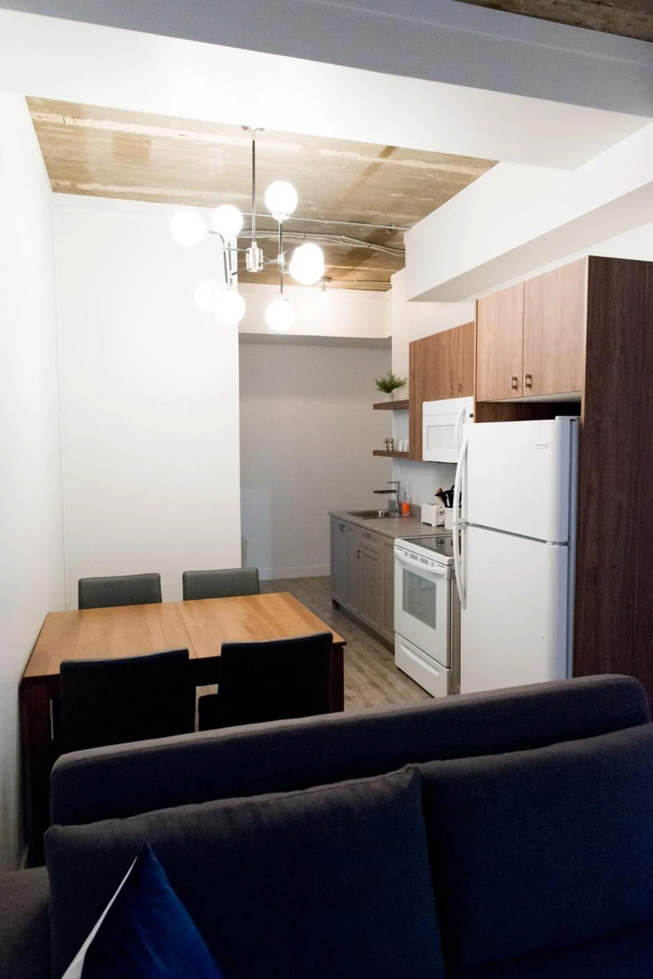 Kitchen or kitchenette in Le Central