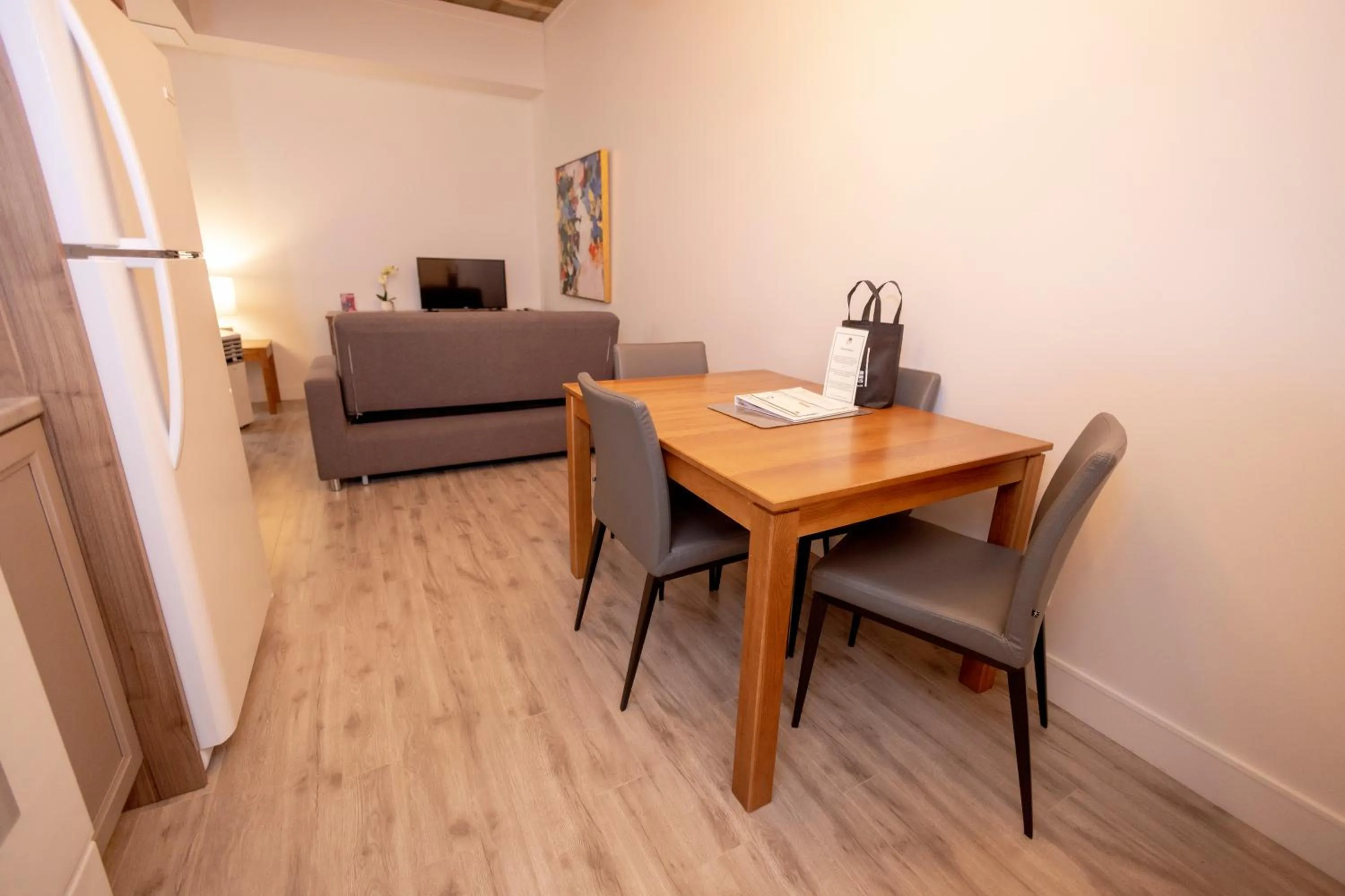 Seating area in Le Central