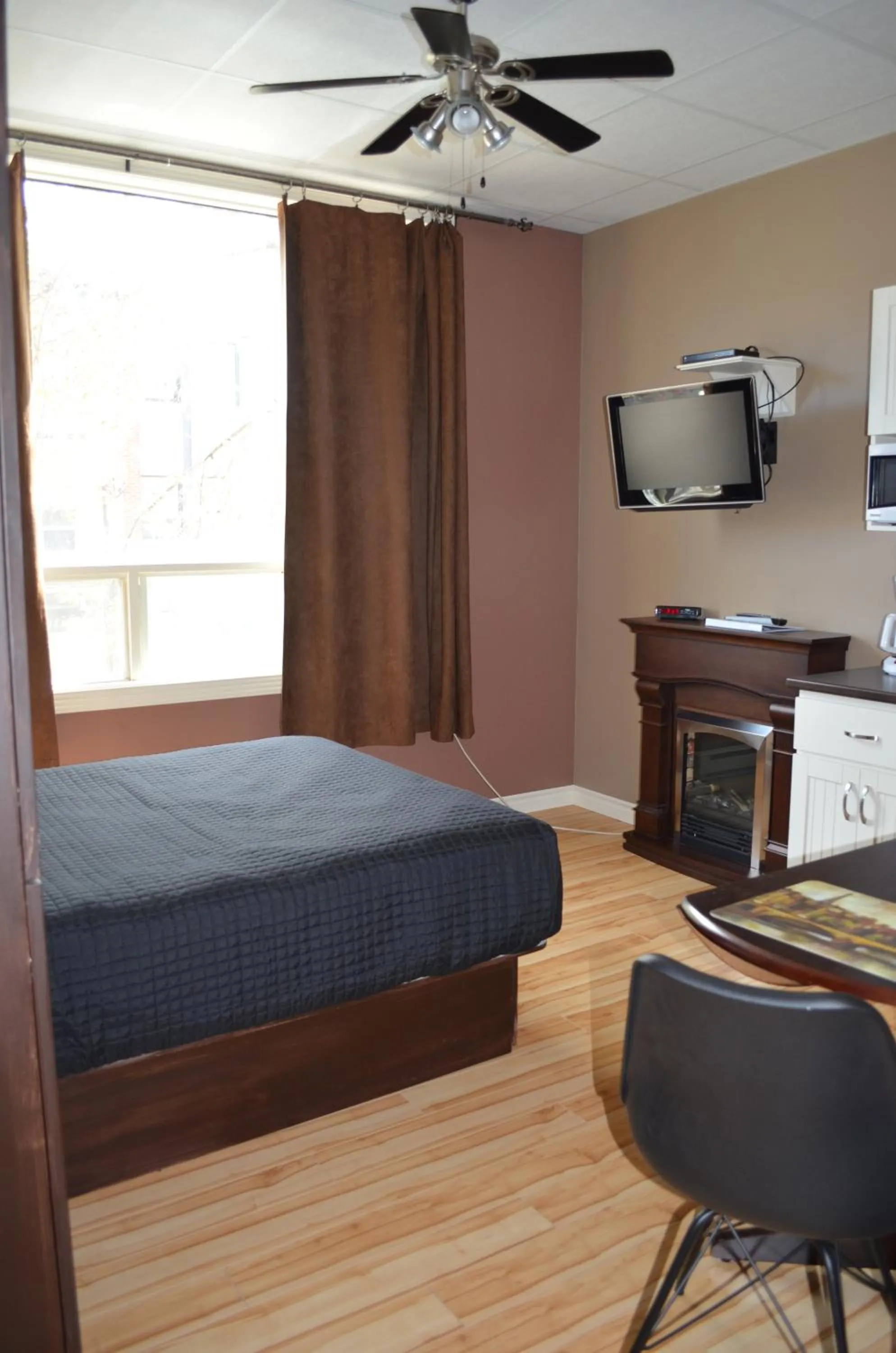 TV and multimedia, Bed in Le Citadin