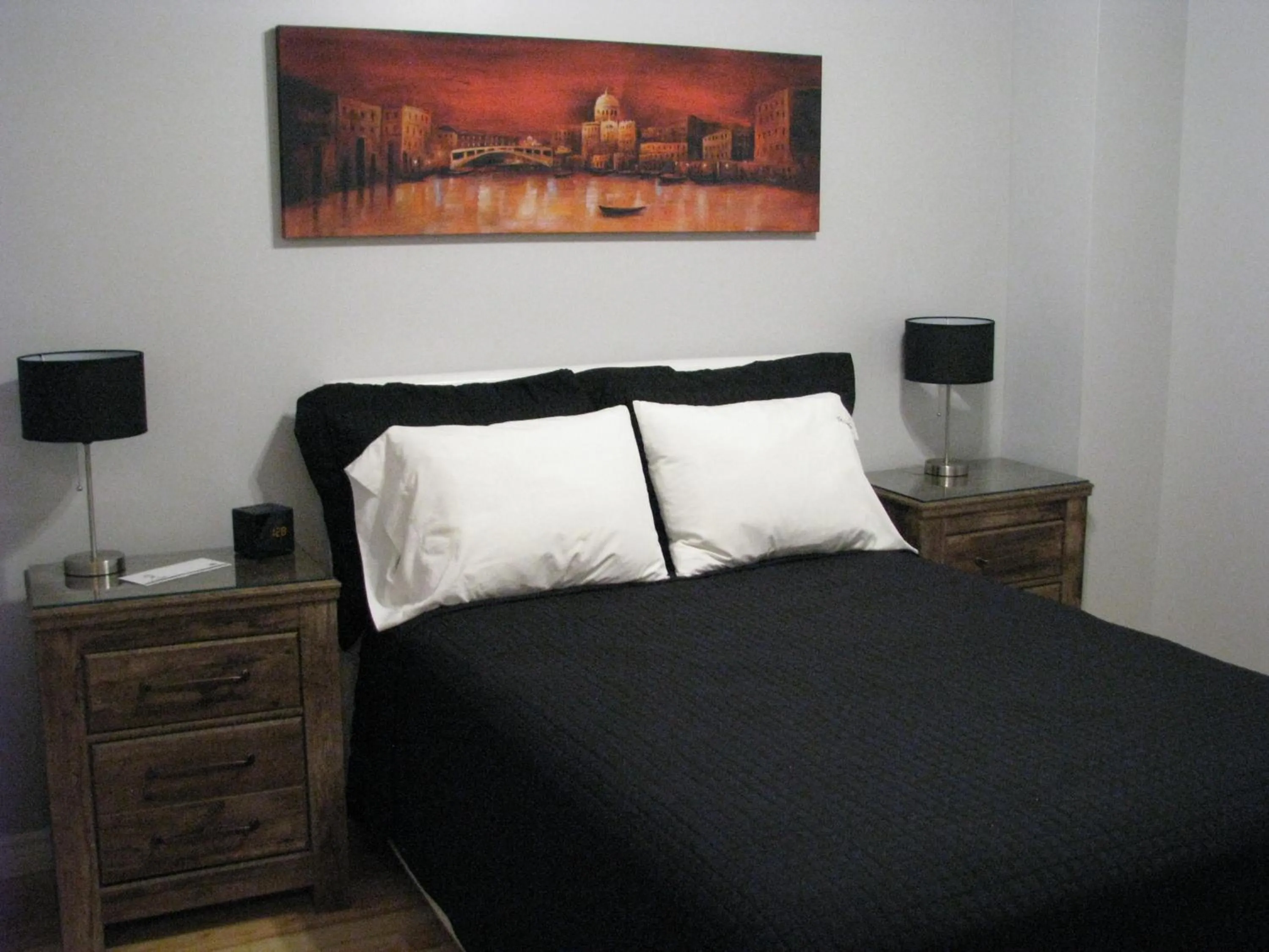 Bedroom, Bed in Le Citadin