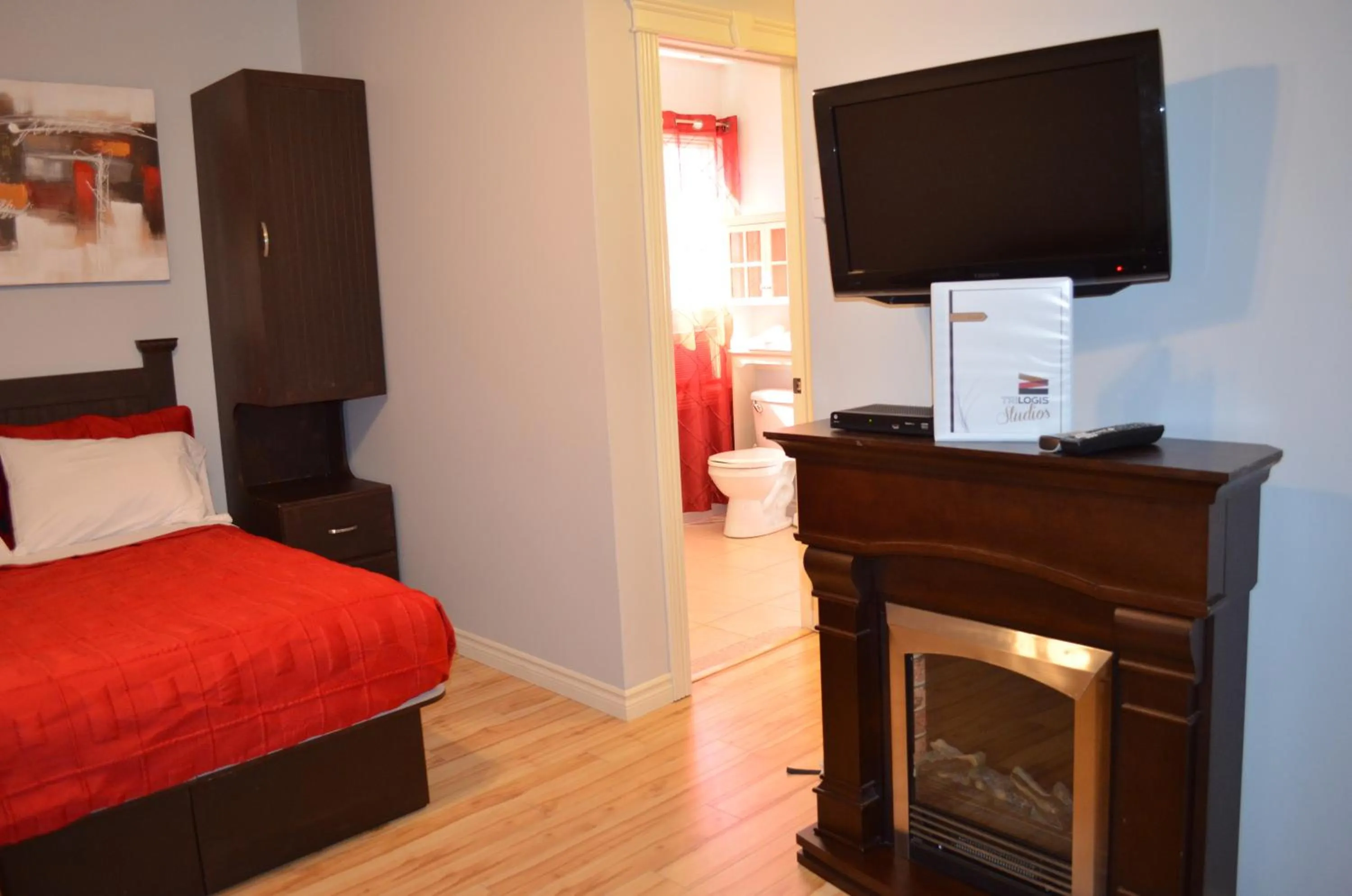 TV and multimedia, Bed in Le Citadin