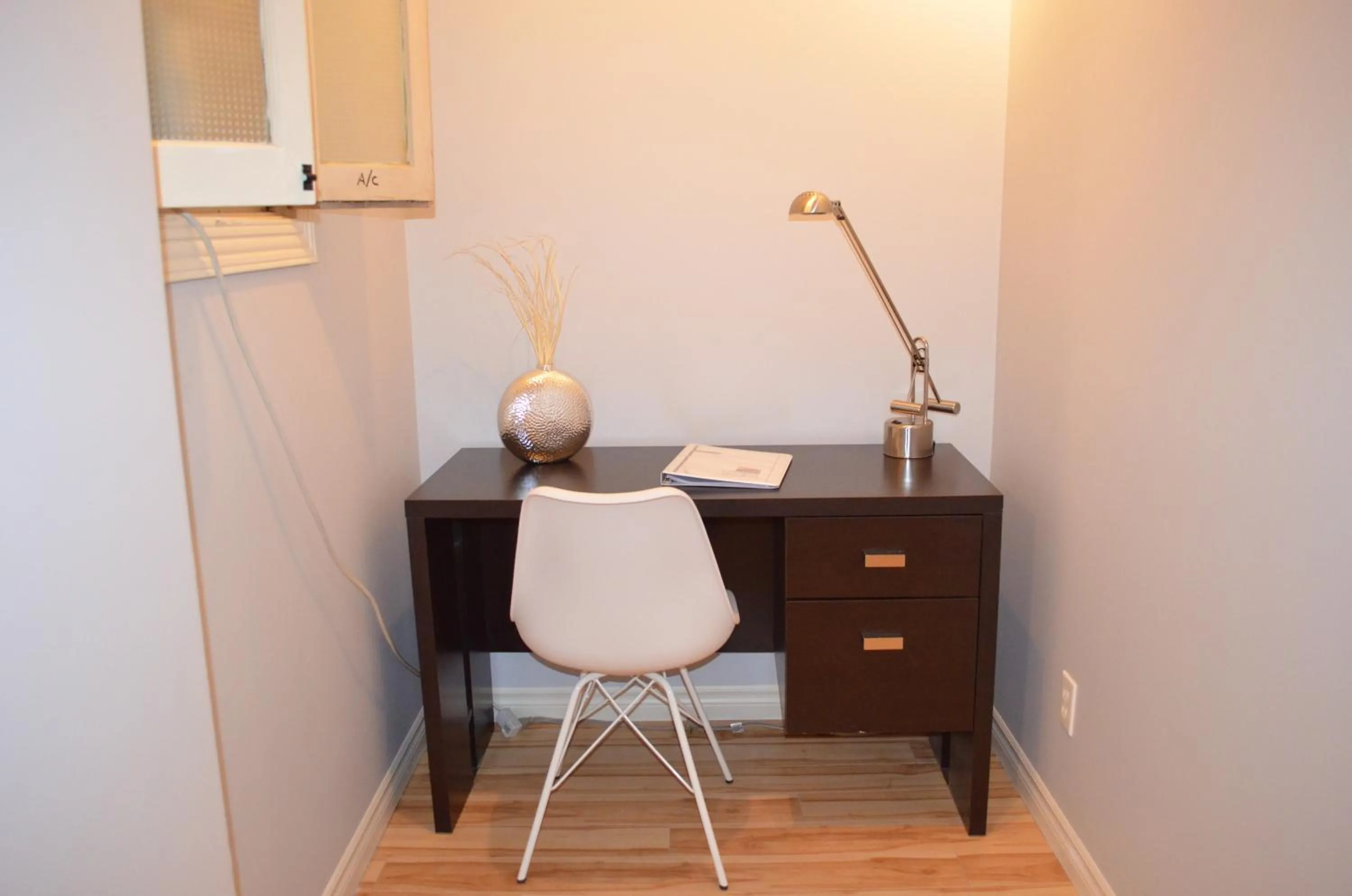 hair dresser in Le Citadin