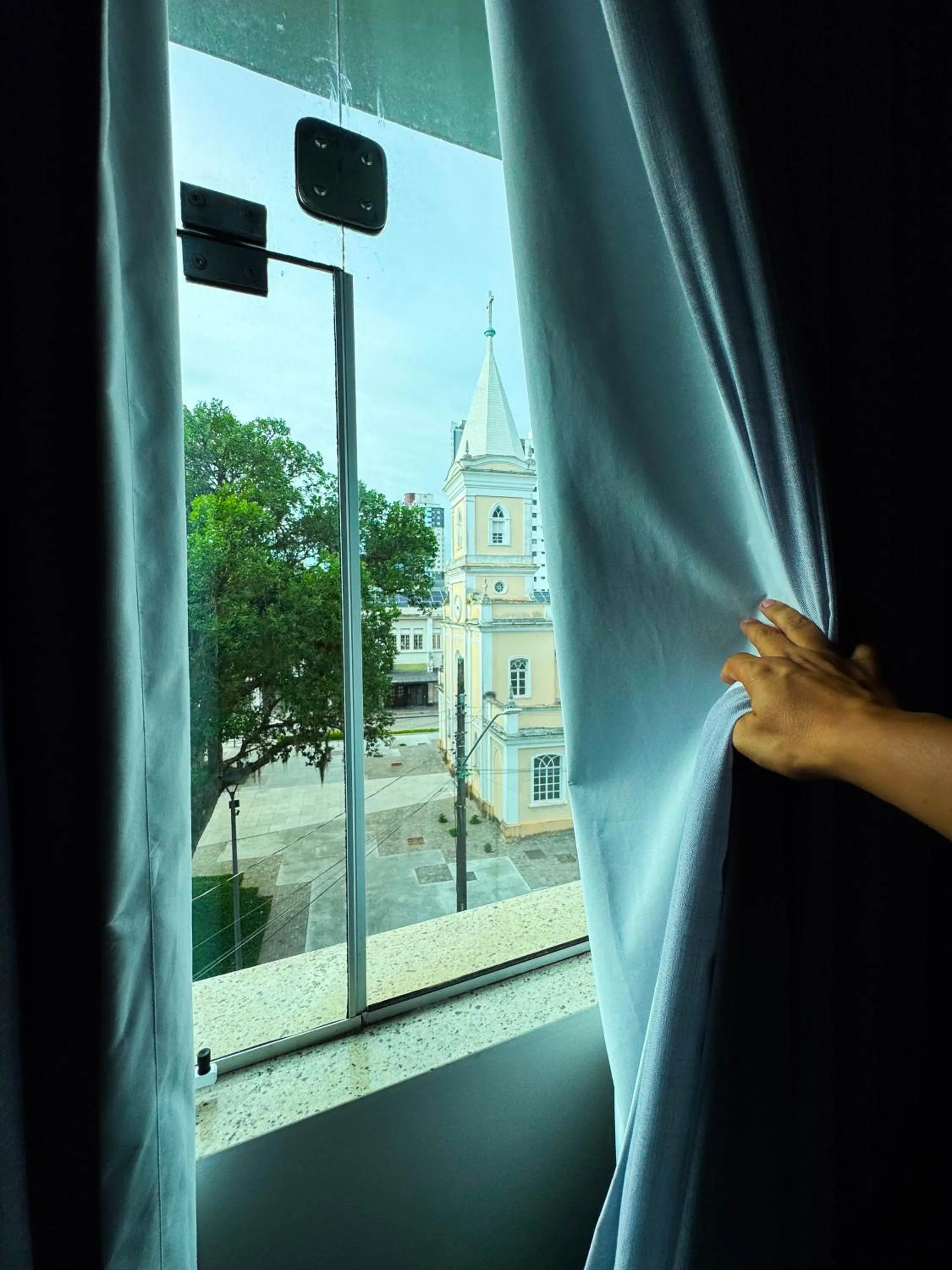 Property building in Hotel Valerim Itajaí / Navegantes