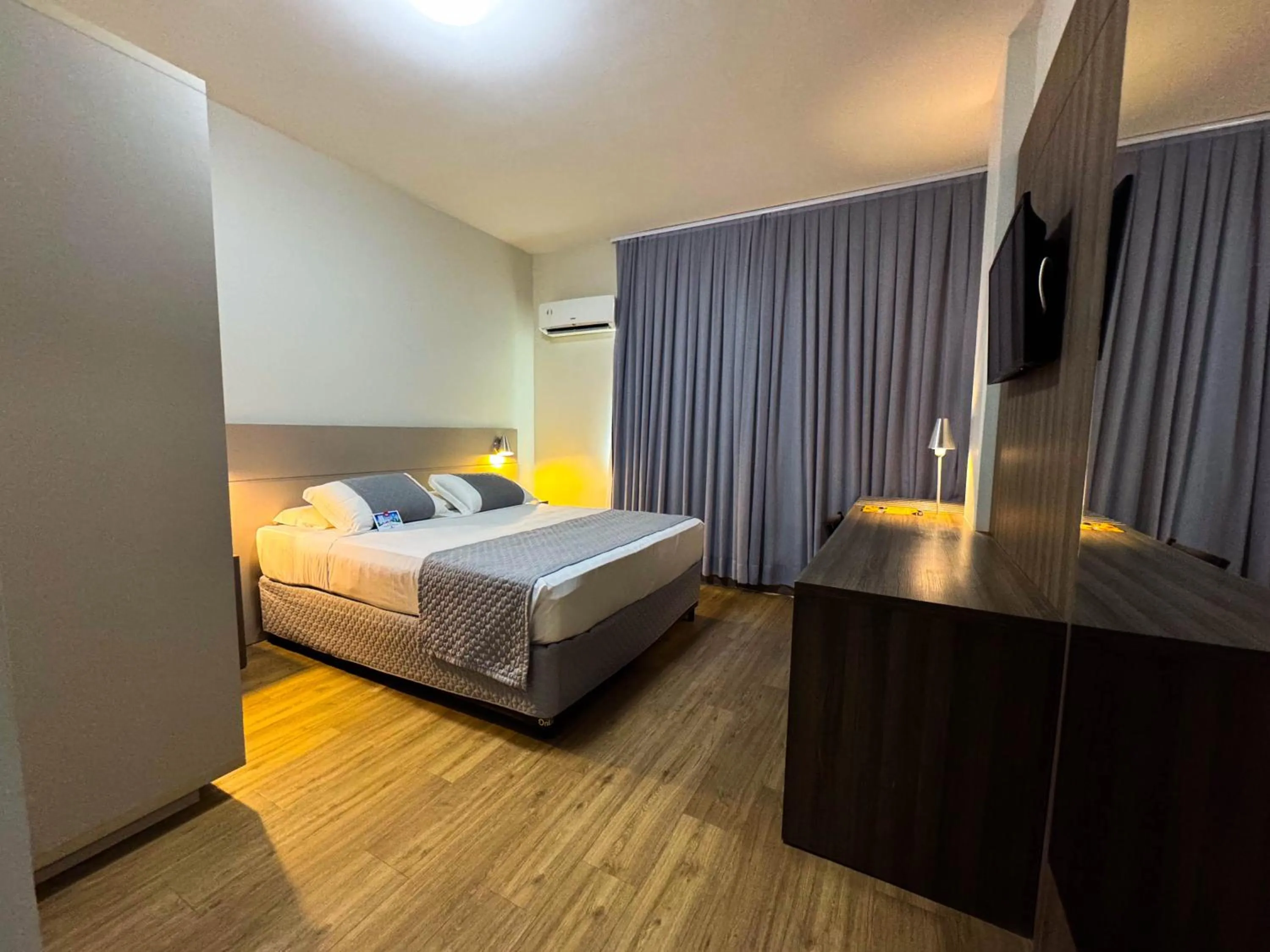 Bed in Hotel Valerim Itajaí / Navegantes