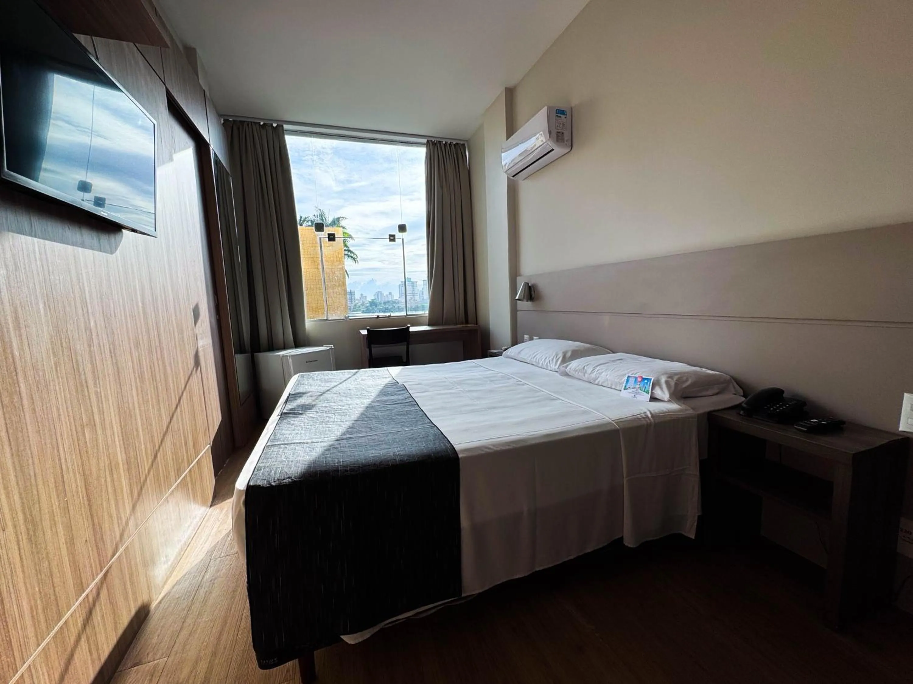 Bed in Hotel Valerim Itajaí / Navegantes