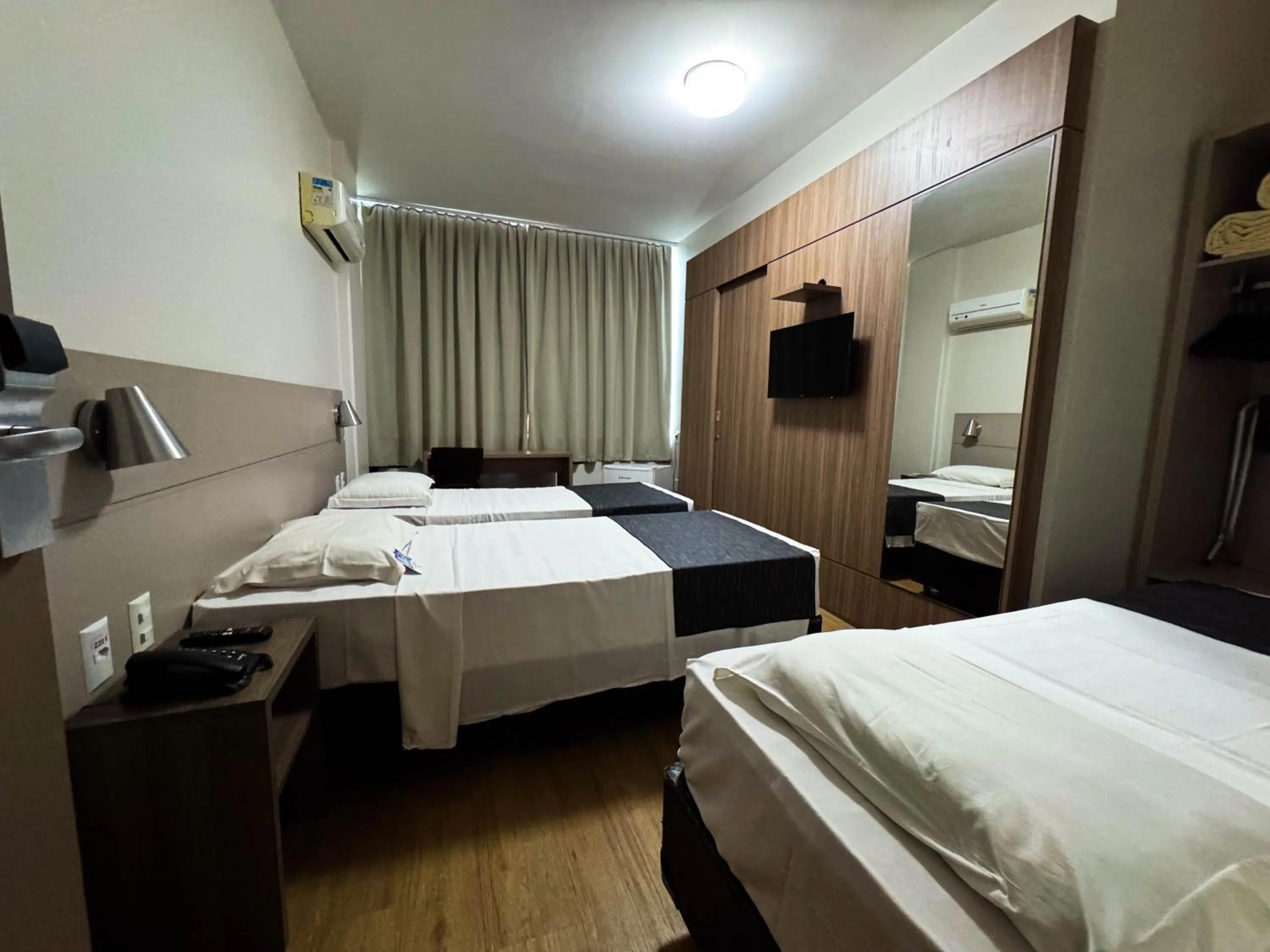 Bed in Hotel Valerim Itajaí / Navegantes