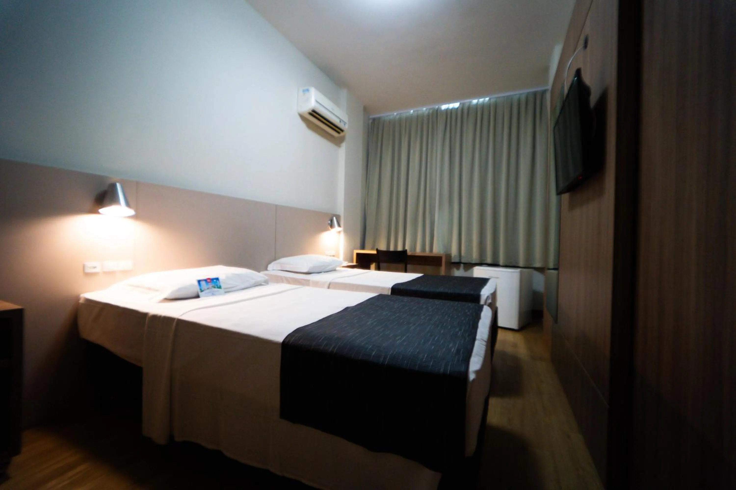 Bed in Hotel Valerim Itajaí / Navegantes