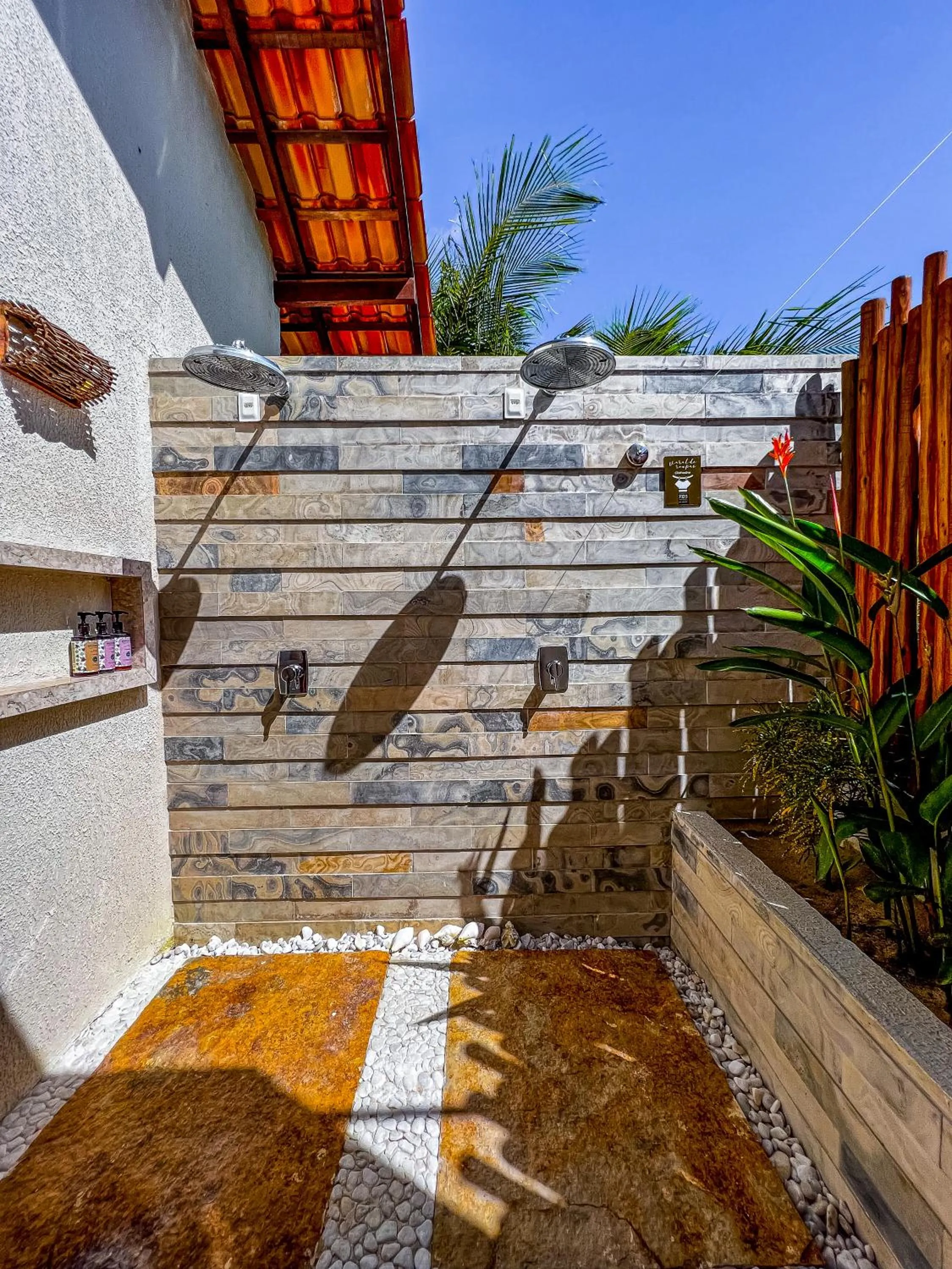 Shower in Pousada Luna - D3 Experience - Preá, CE