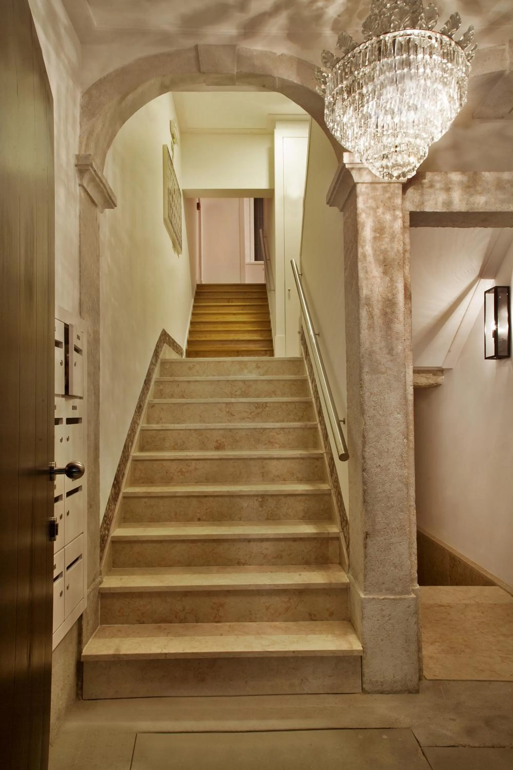 Facade/entrance in Lisbon Five Stars Apartments São Paulo 55