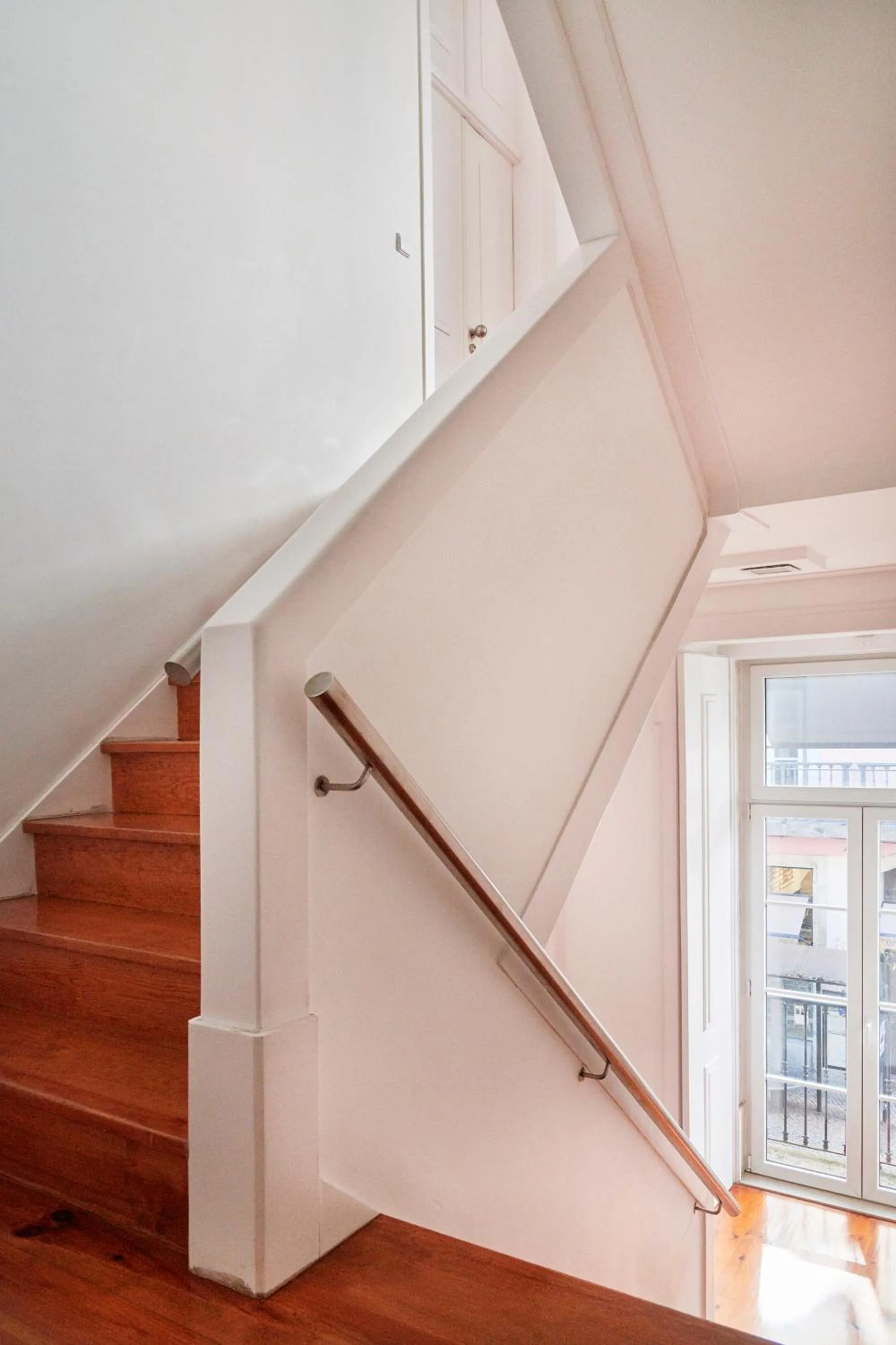 Facade/entrance in Lisbon Five Stars Apartments São Paulo 55