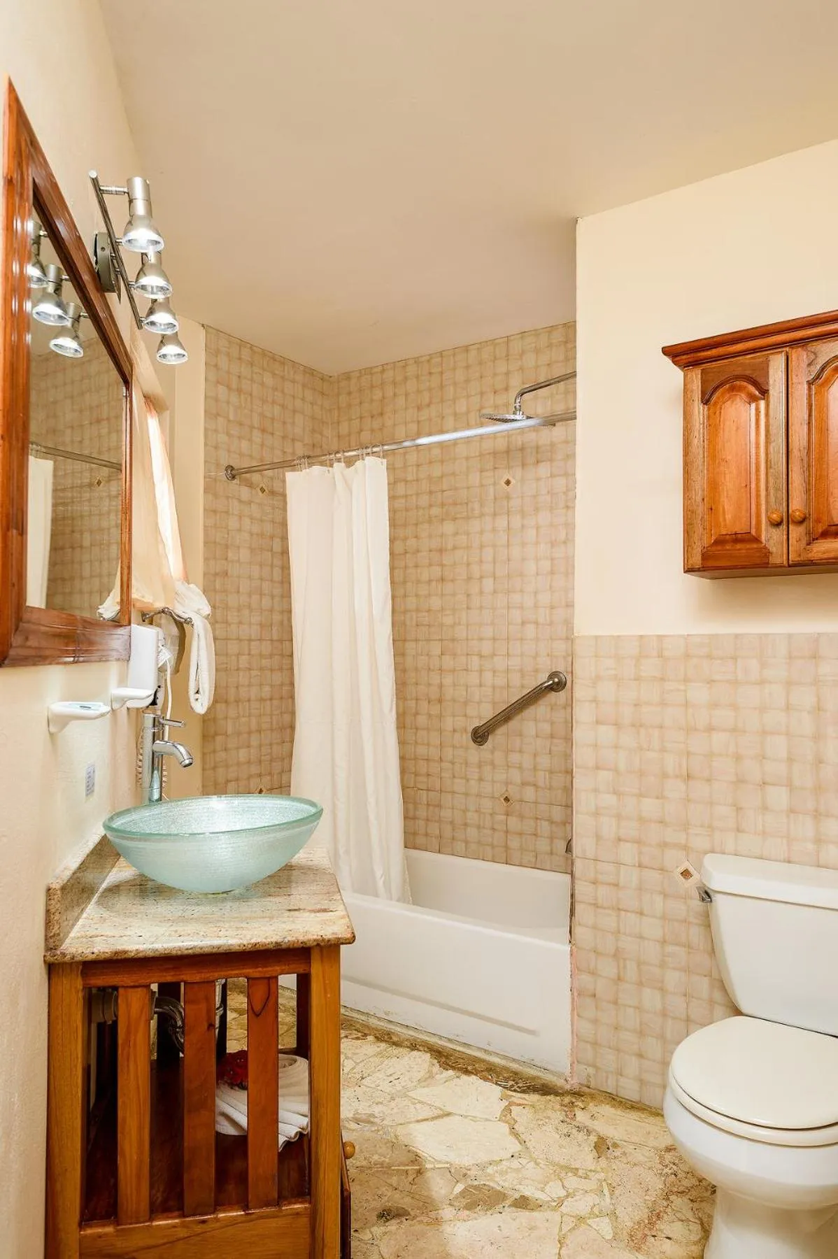 Bathroom in Rondel Village