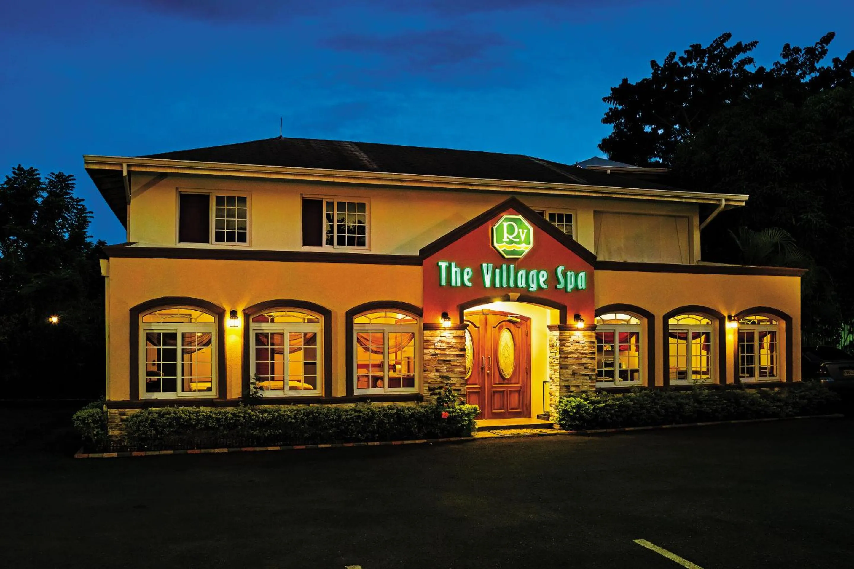 Property building in Rondel Village