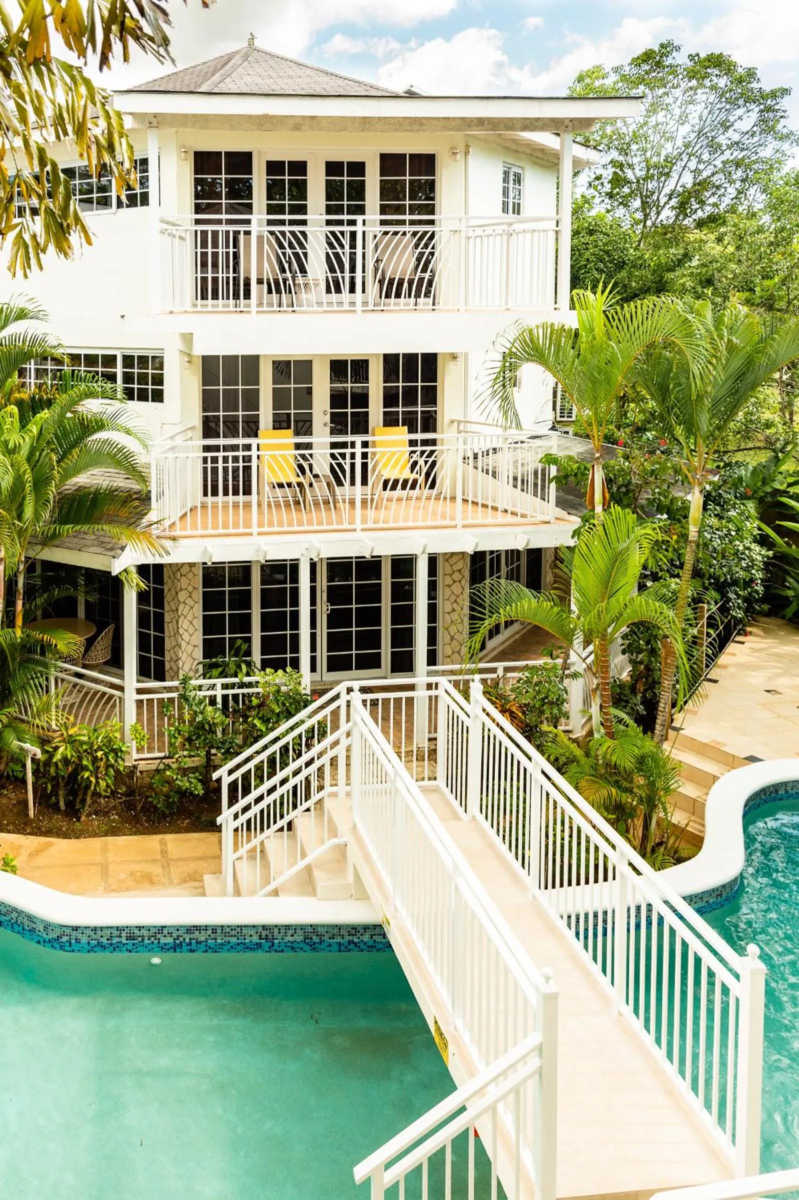 On site in Rondel Village