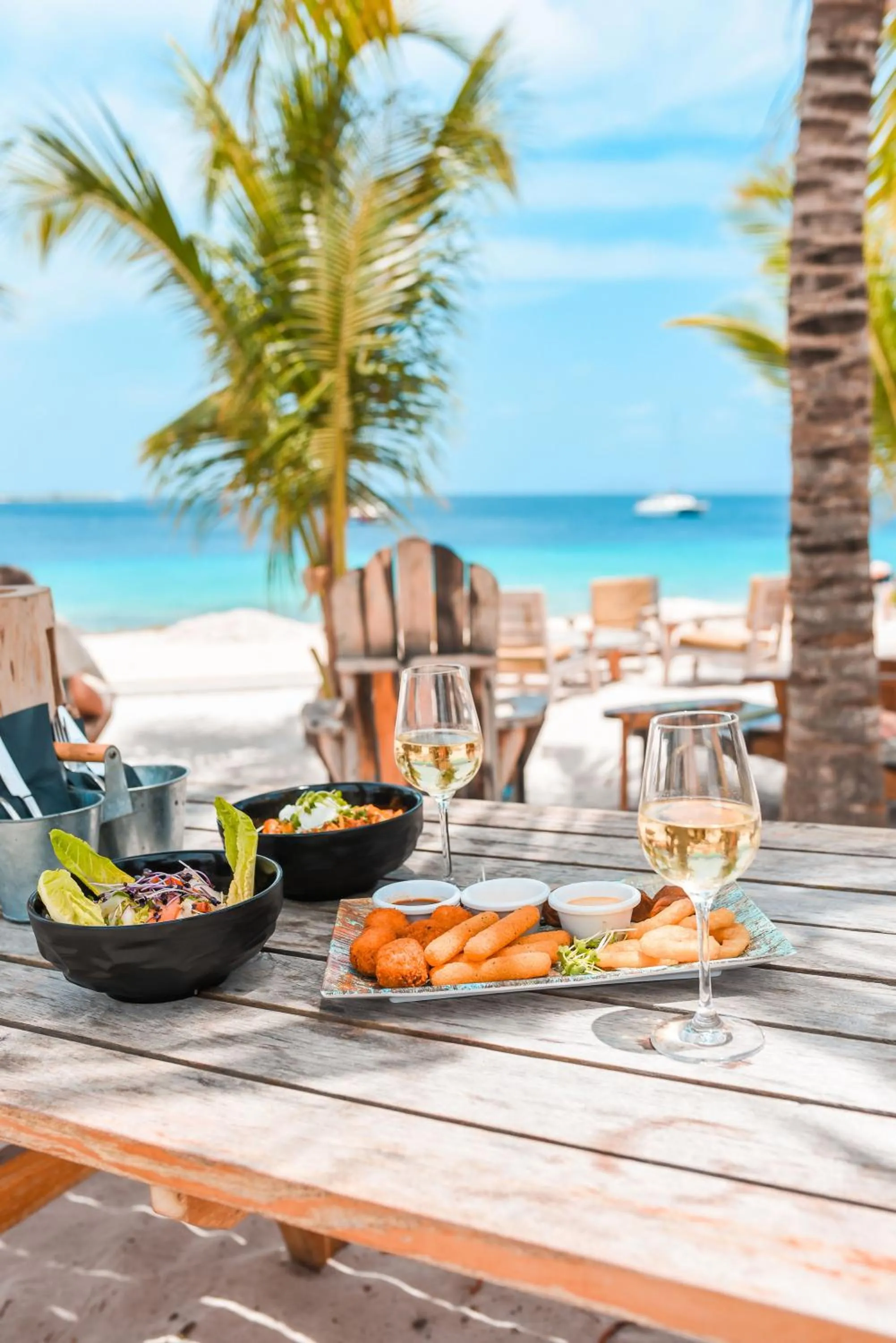 Restaurant/places to eat in Chogogo Dive & Beach Resort Bonaire