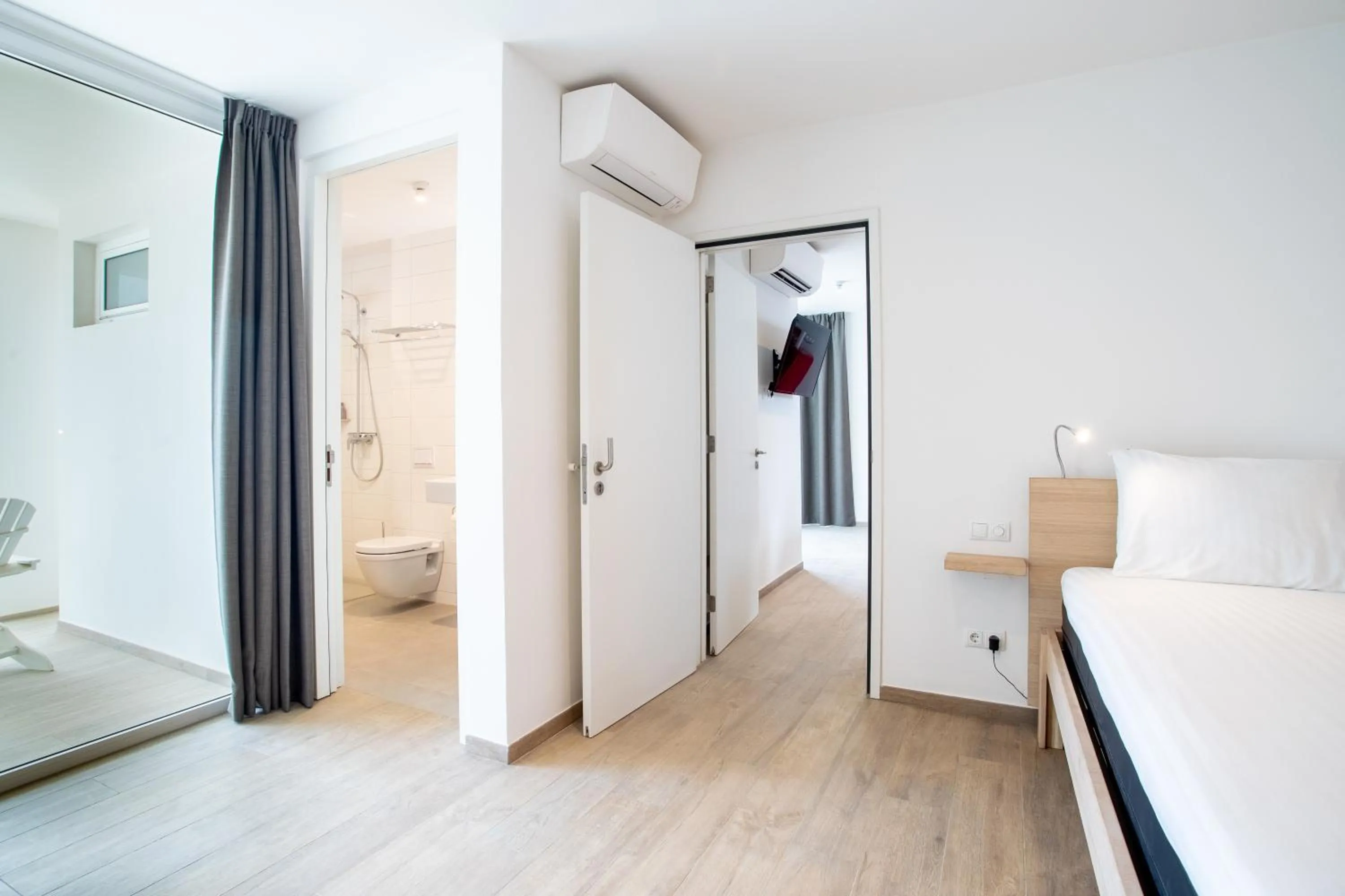 Bed in Chogogo Dive & Beach Resort Bonaire