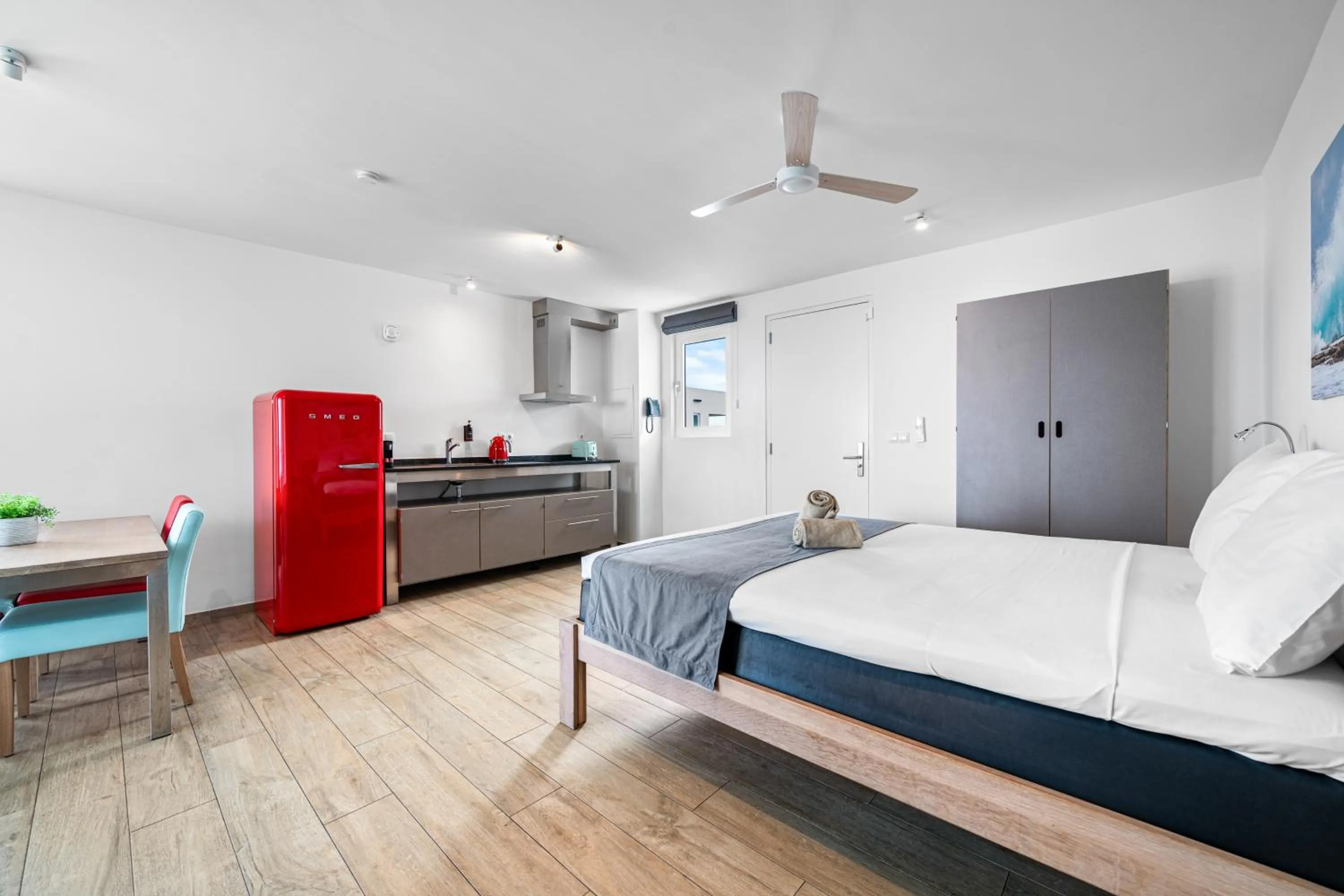 Bed in Chogogo Dive & Beach Resort Bonaire