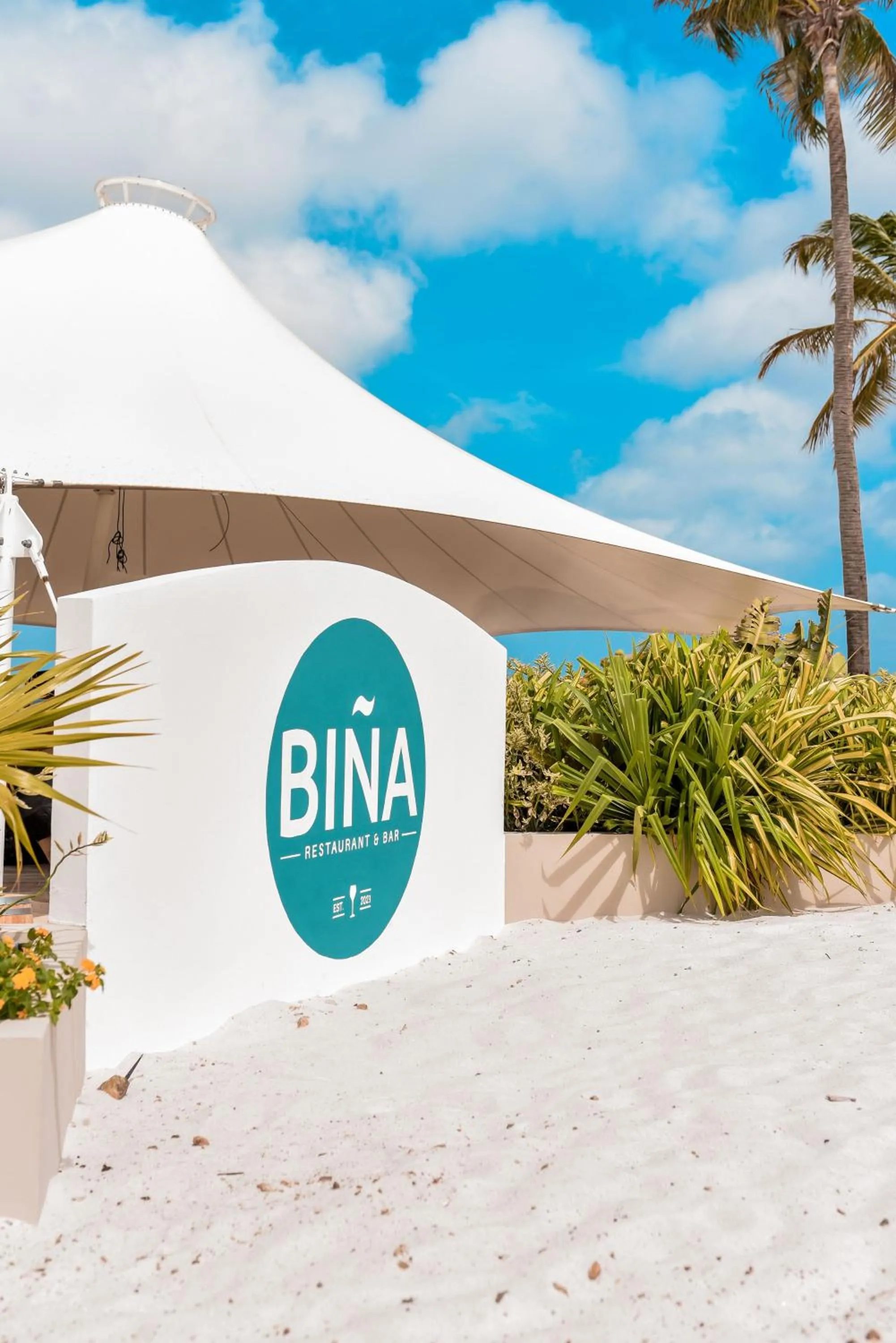 Restaurant/places to eat in Chogogo Dive & Beach Resort Bonaire