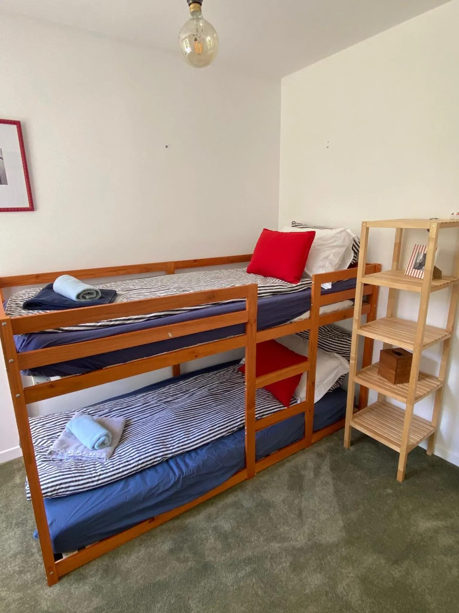 Bed in Hotel Au Bon Accueil