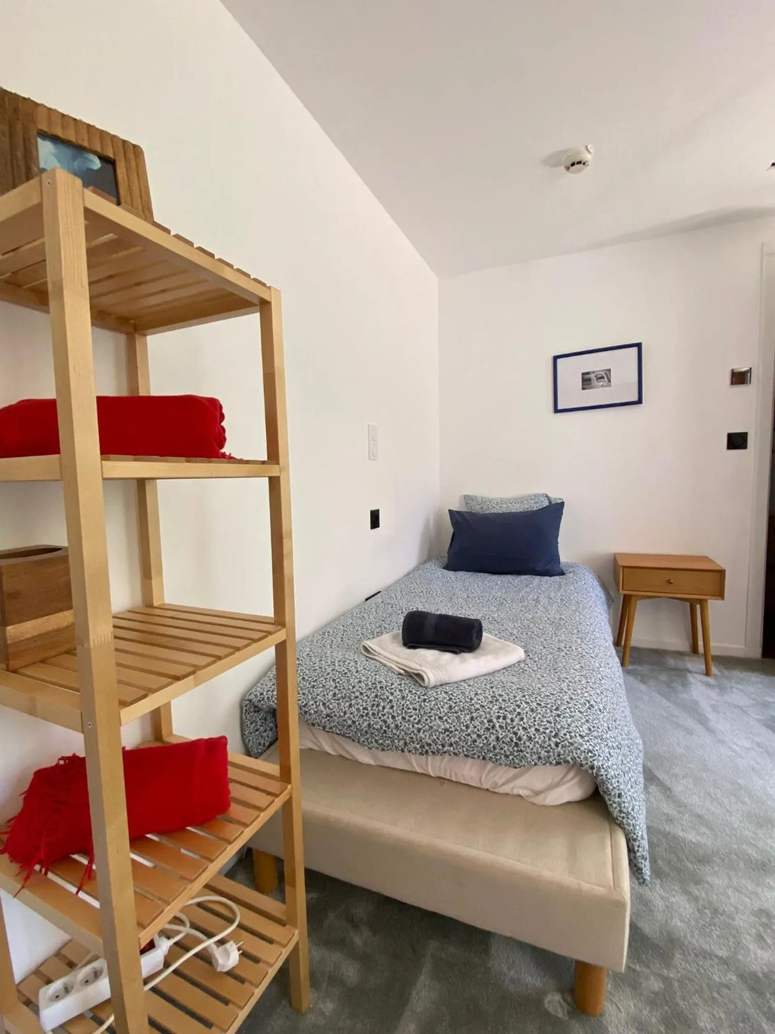 Bed in Hotel Au Bon Accueil