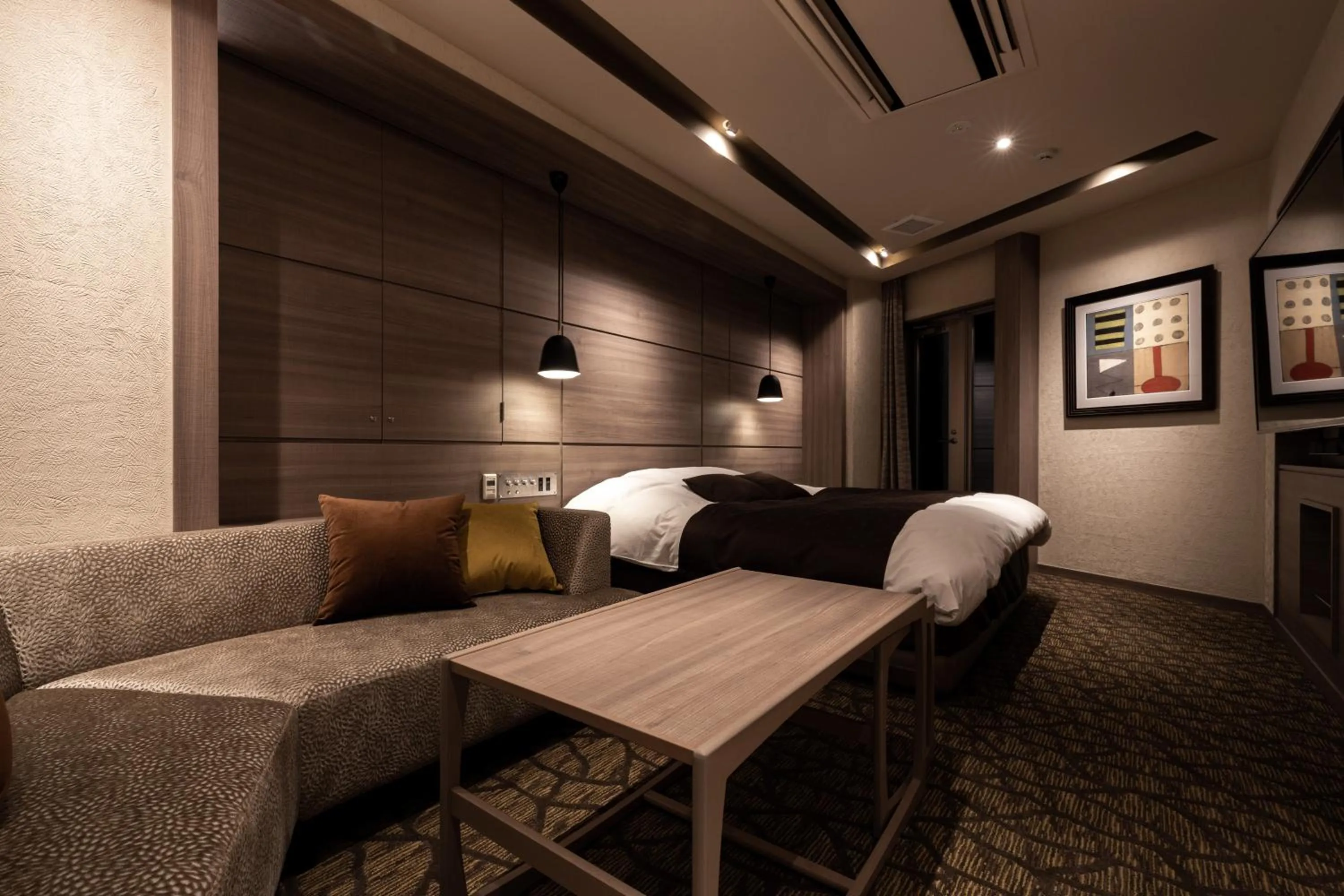 Photo of the whole room in Y-HOTEL