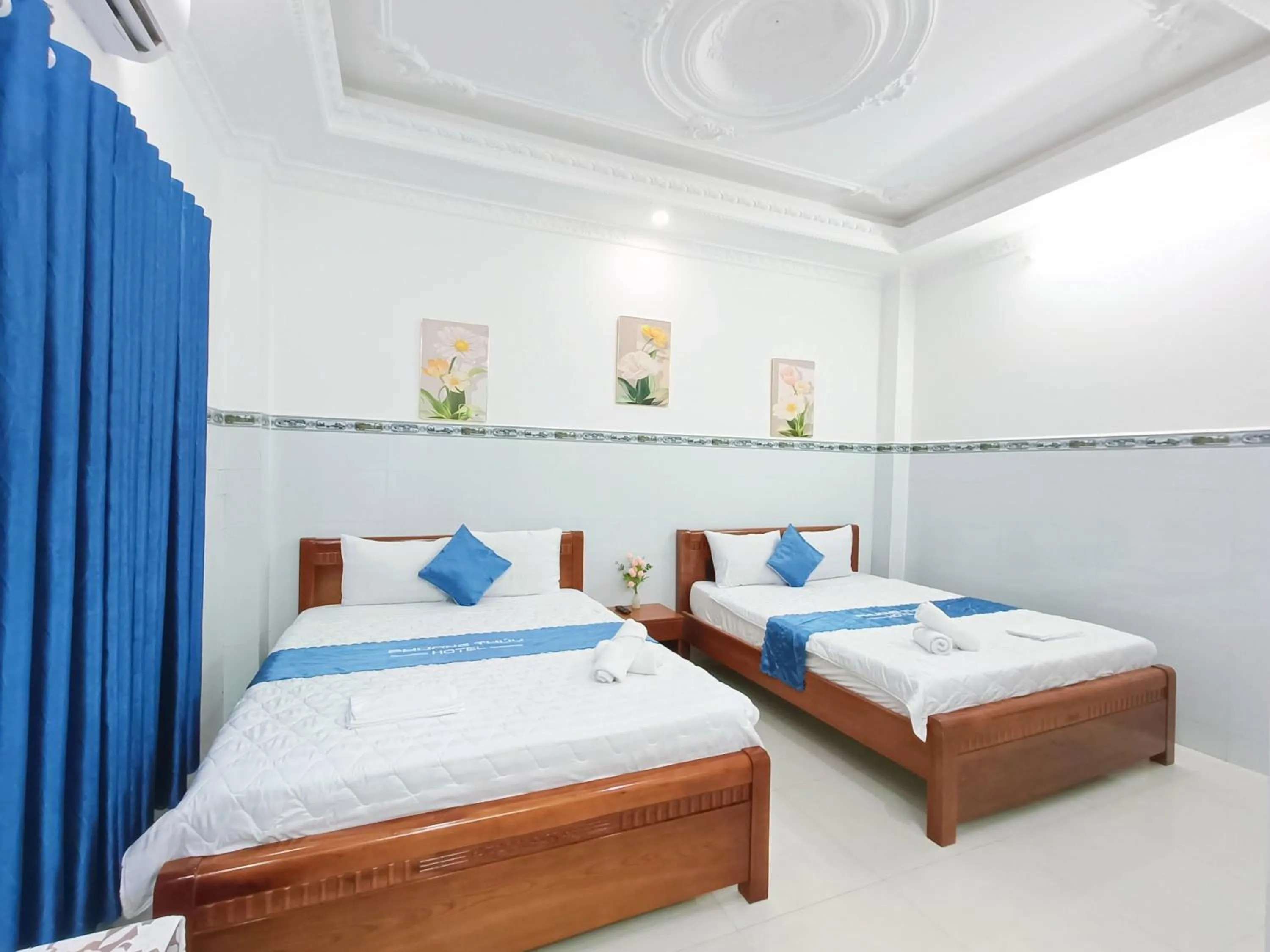 Bed in Phuong Thuy Hotel