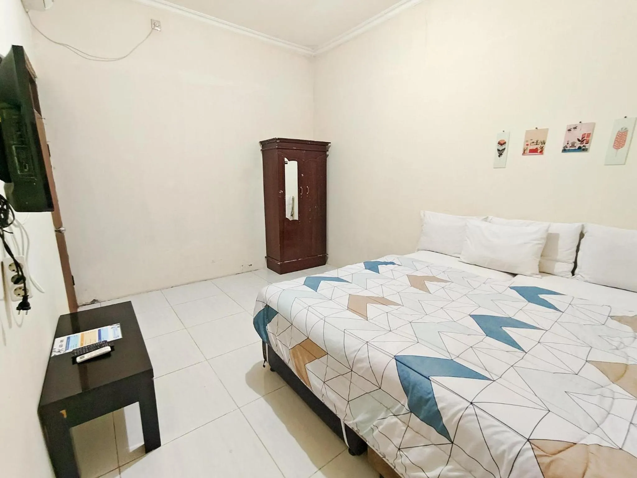 Homey Guesthouse near Sby Zoo Syariah