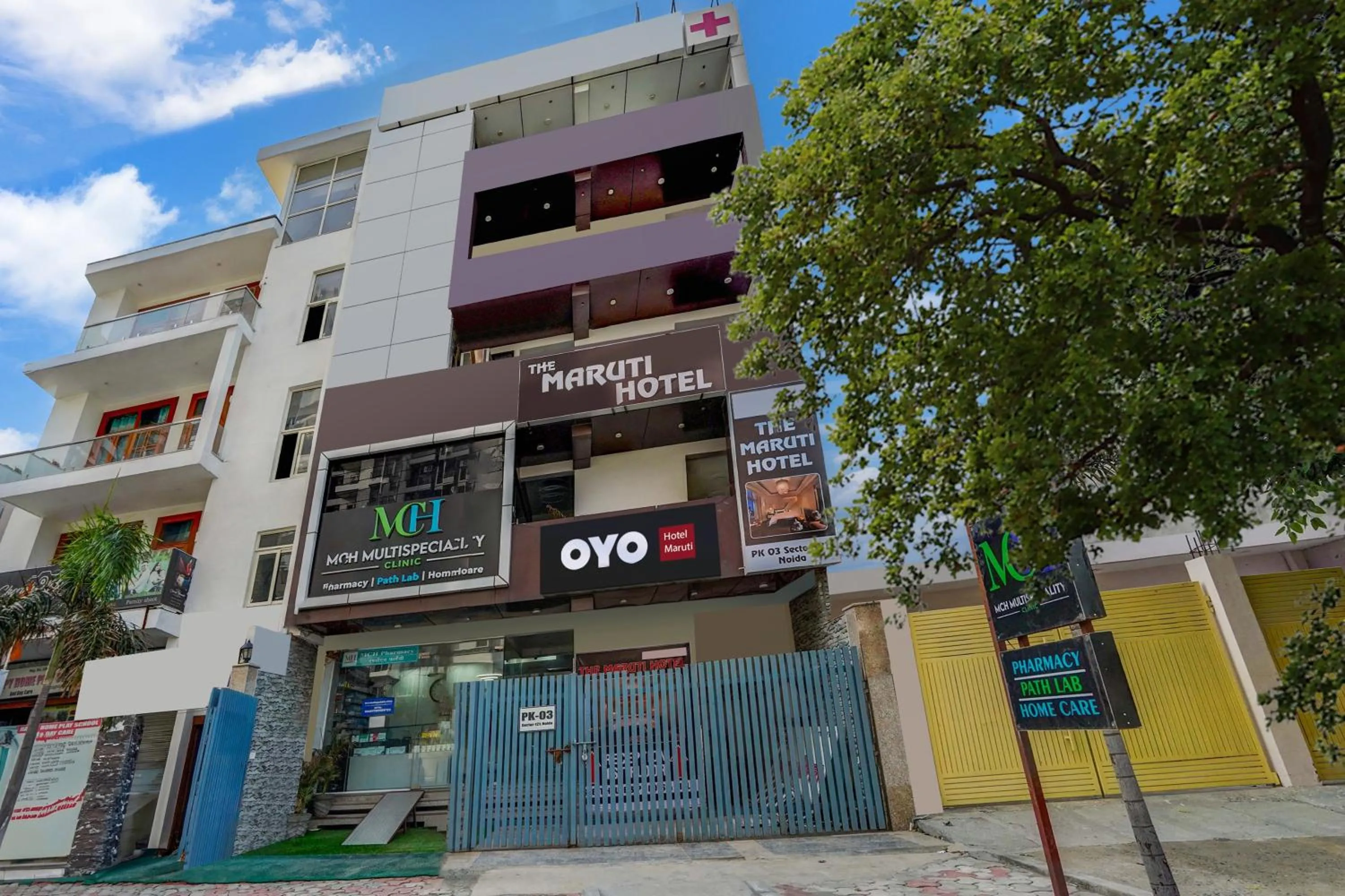 Facade/entrance in Super Hotel O The Maruti hotel