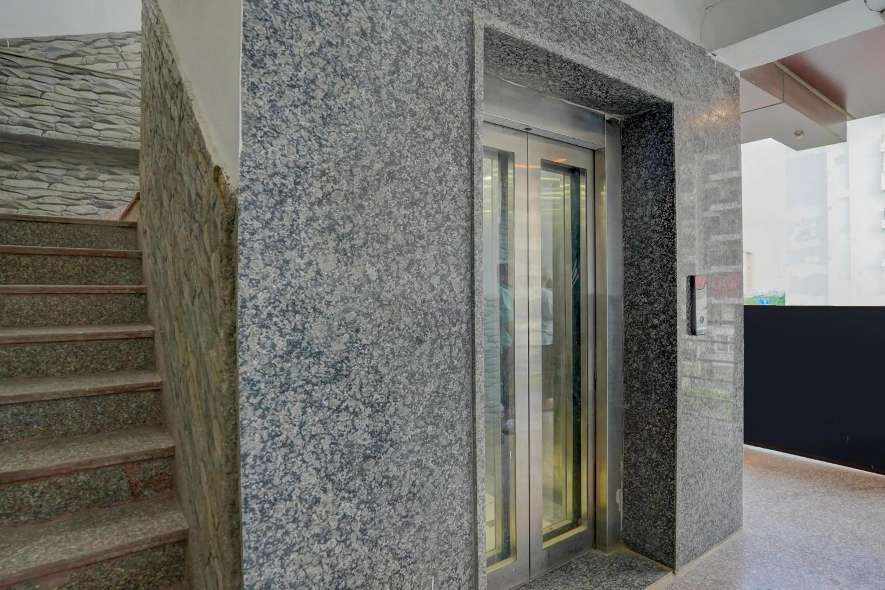 Lobby or reception in Hotel O The Maruti hotel