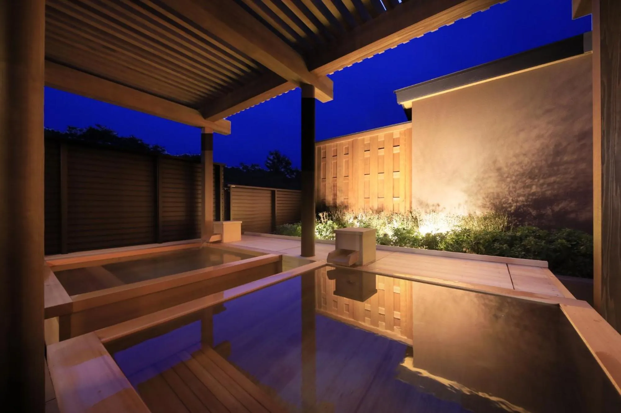 KusatsuOnsen AeruyadoTakamatsu