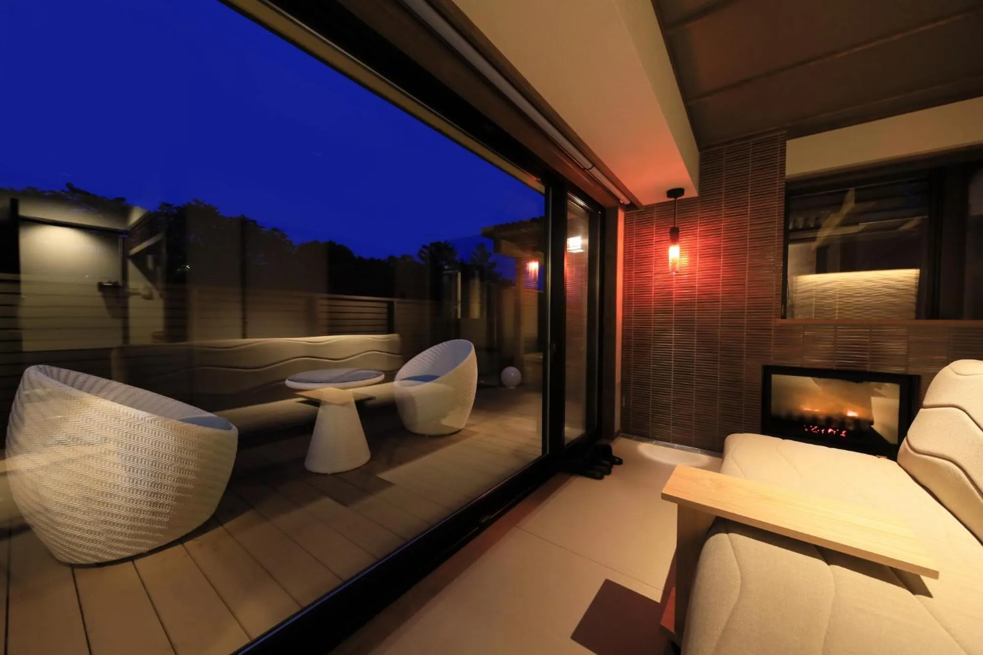 KusatsuOnsen AeruyadoTakamatsu