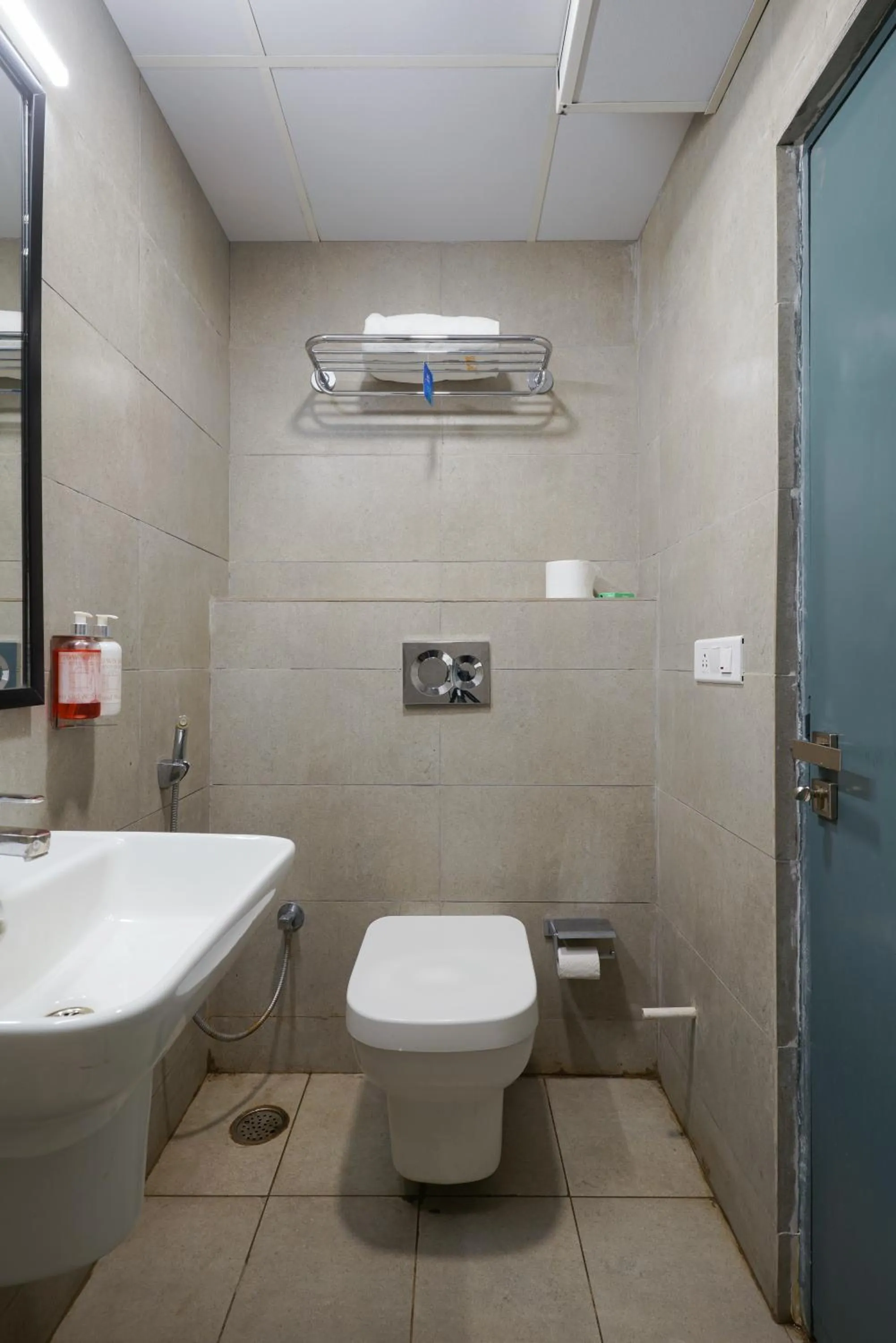 Bathroom in Uptown Hotel