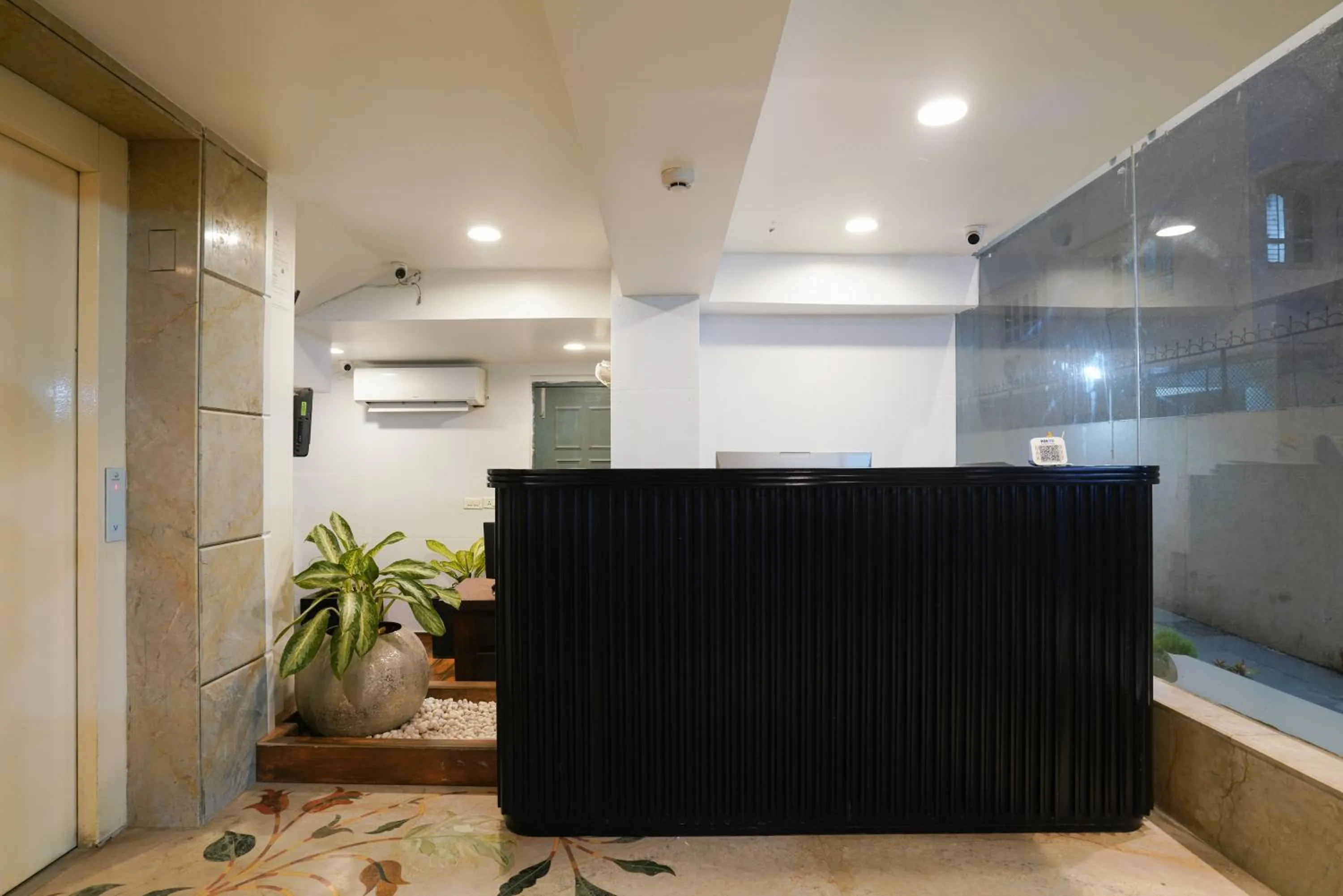 Lobby or reception in Uptown Hotel