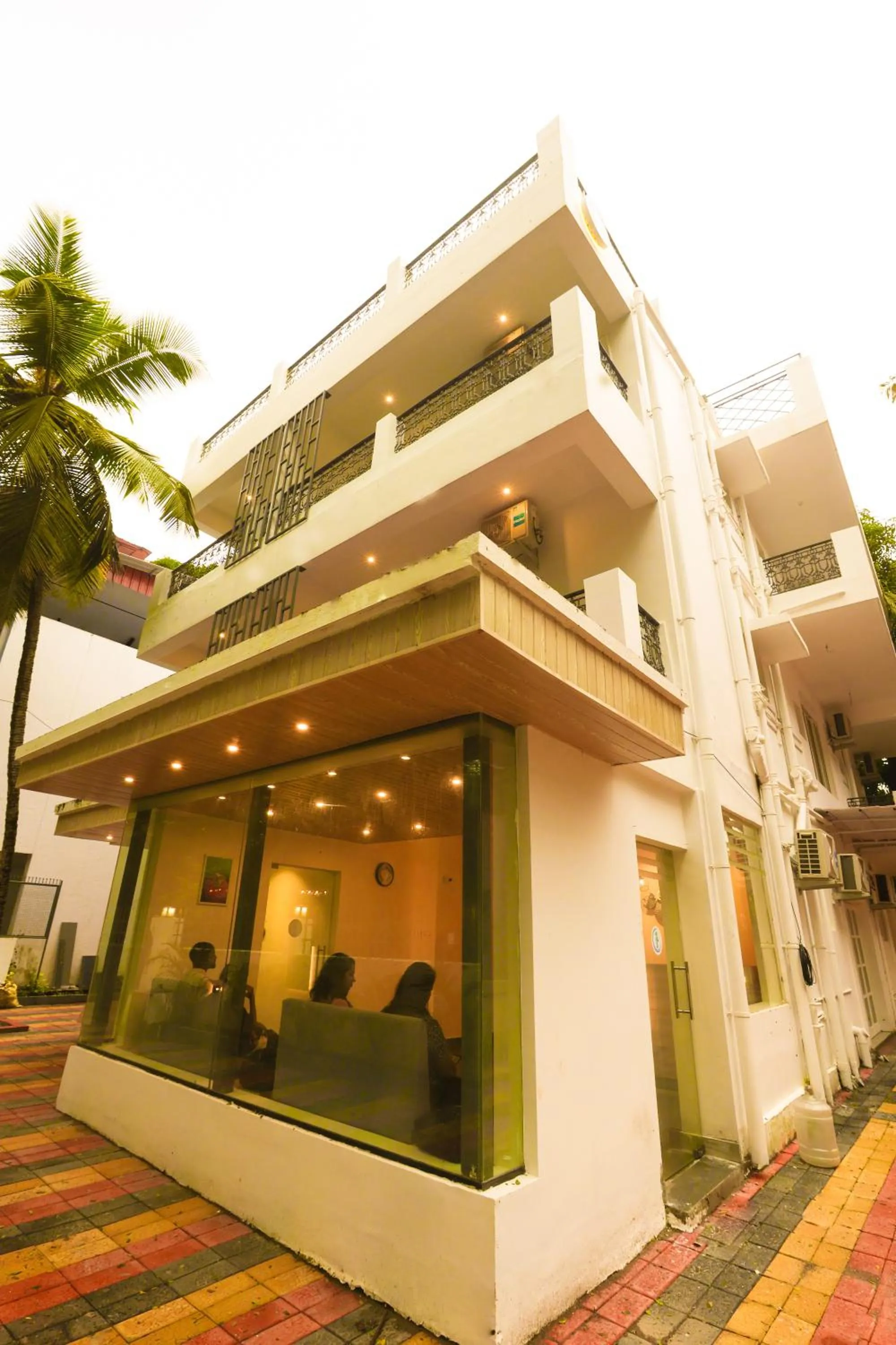 Property building in Coastal Pearl Hotel Miramar Panaji