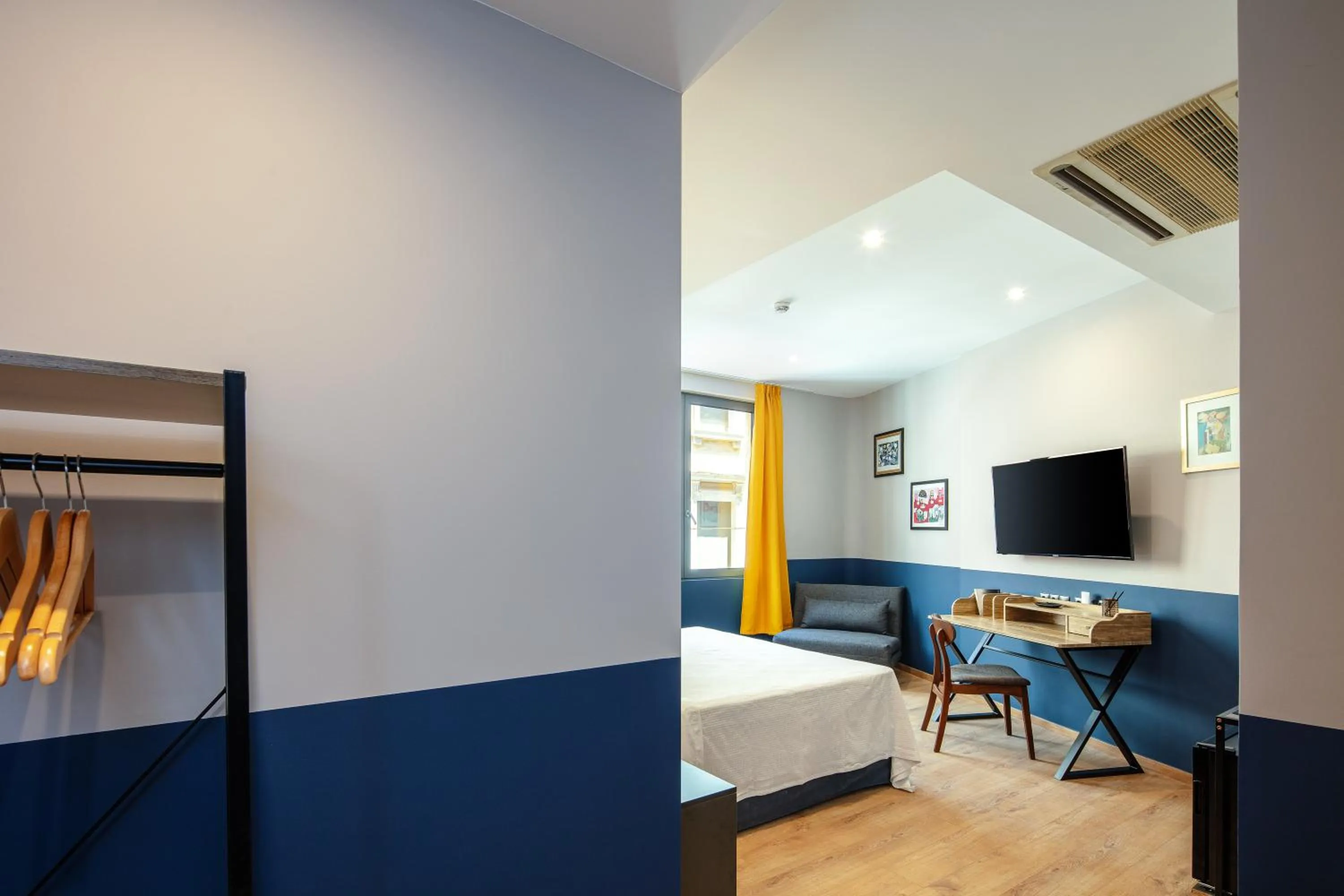 Bedroom, Bed in The Vault Athens