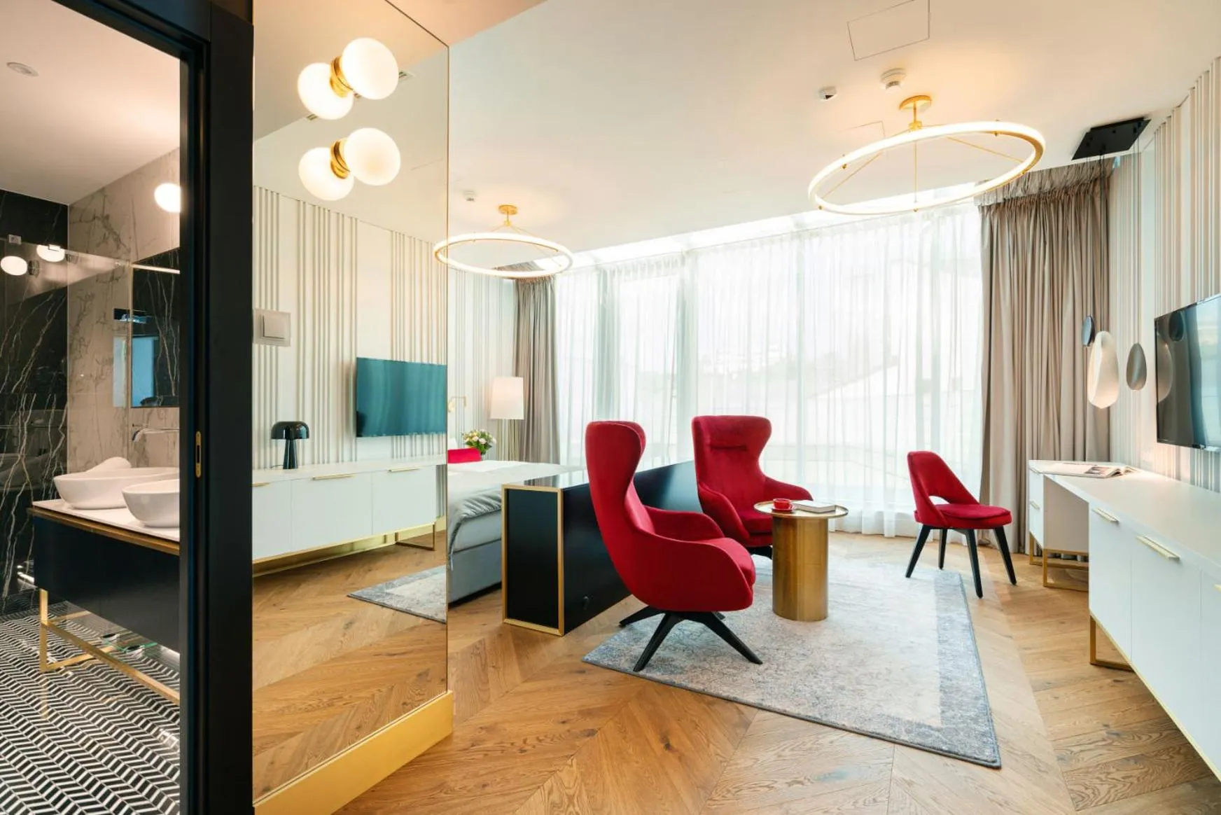 Photo of the whole room in Hotel Ferreus Modern Art Deco