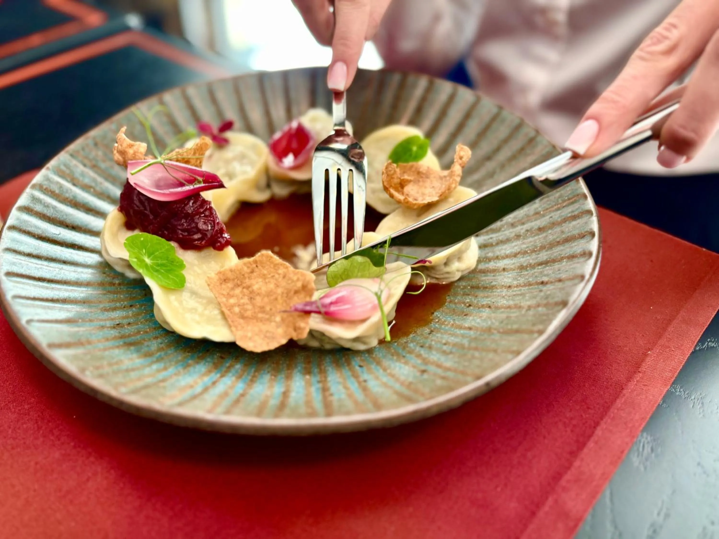 Food and drinks in Hotel Ferreus Modern Art Deco