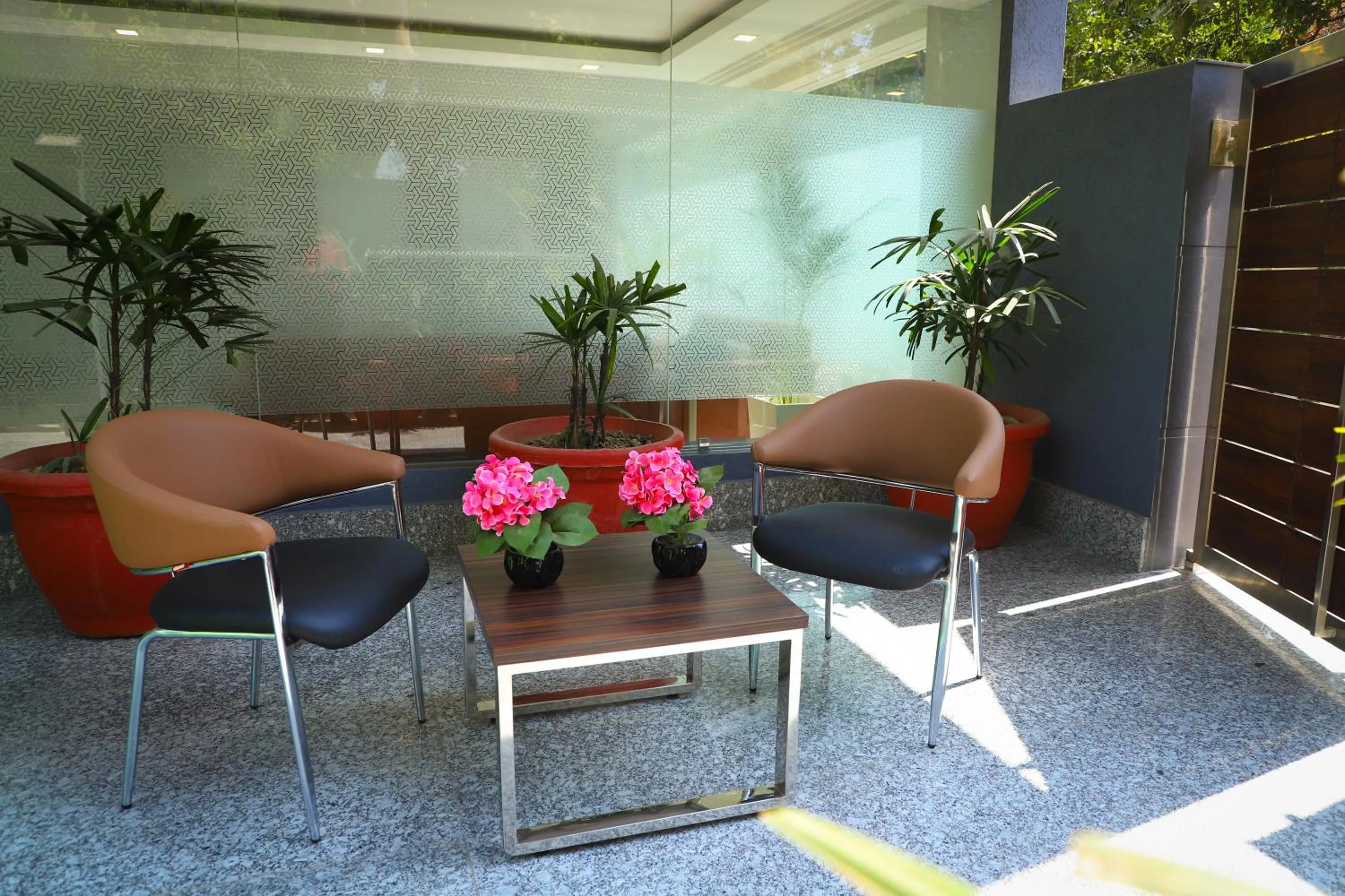 Living room in The Empire Villa,Cyber City, Gurgaon