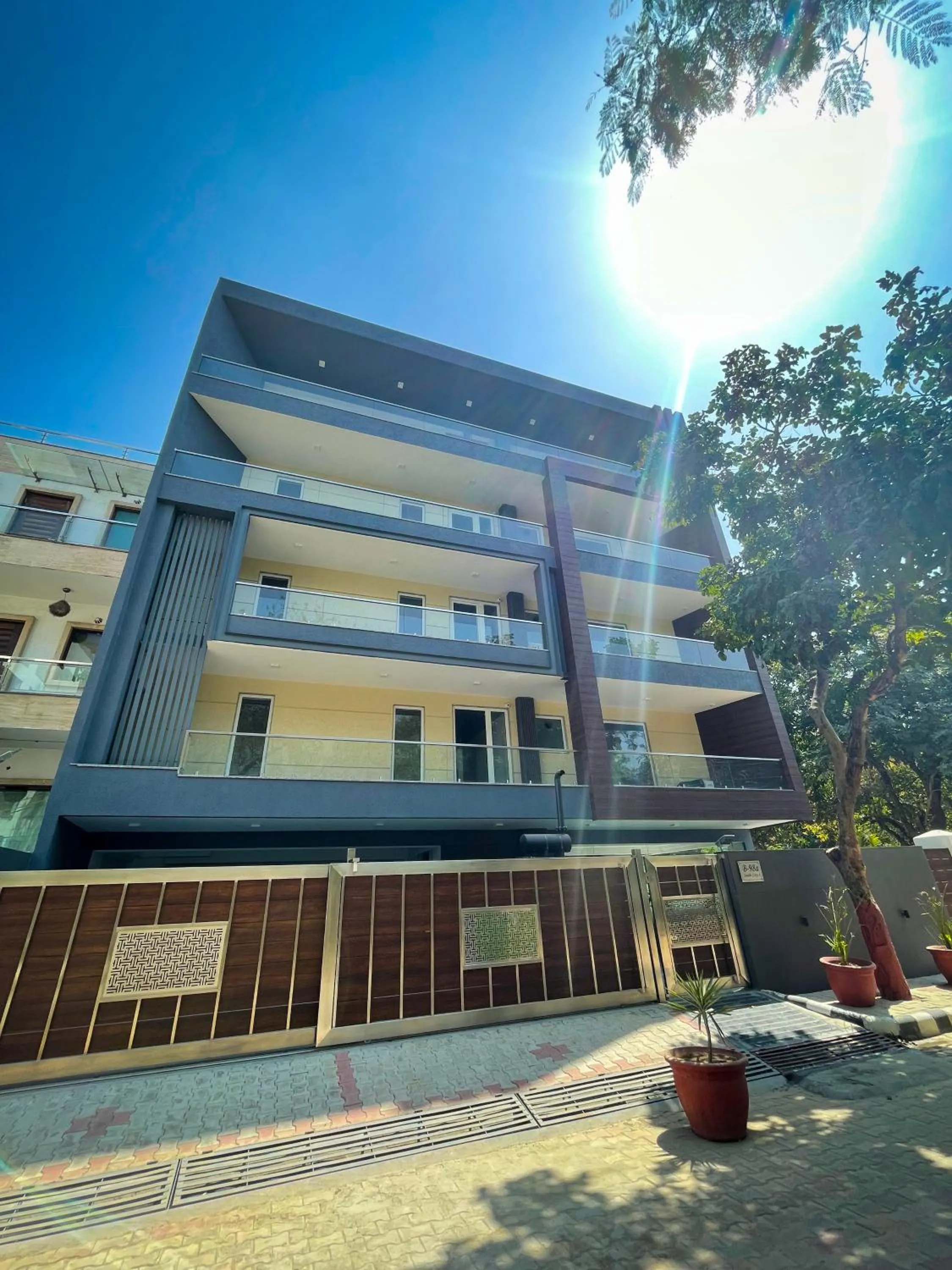 Property building in The Empire Villa,Cyber City, Gurgaon