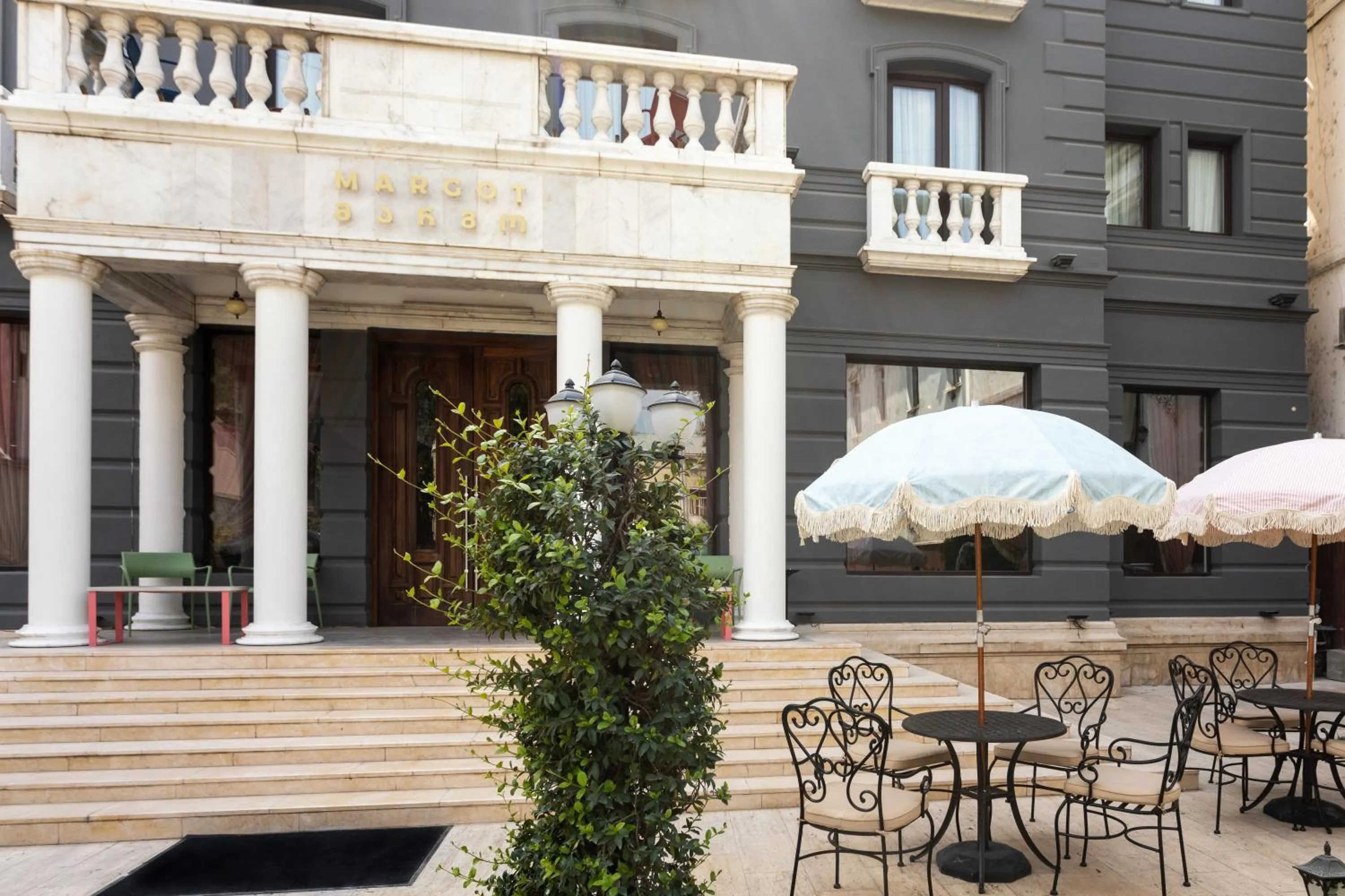 Property building in Margot Old Tbilisi