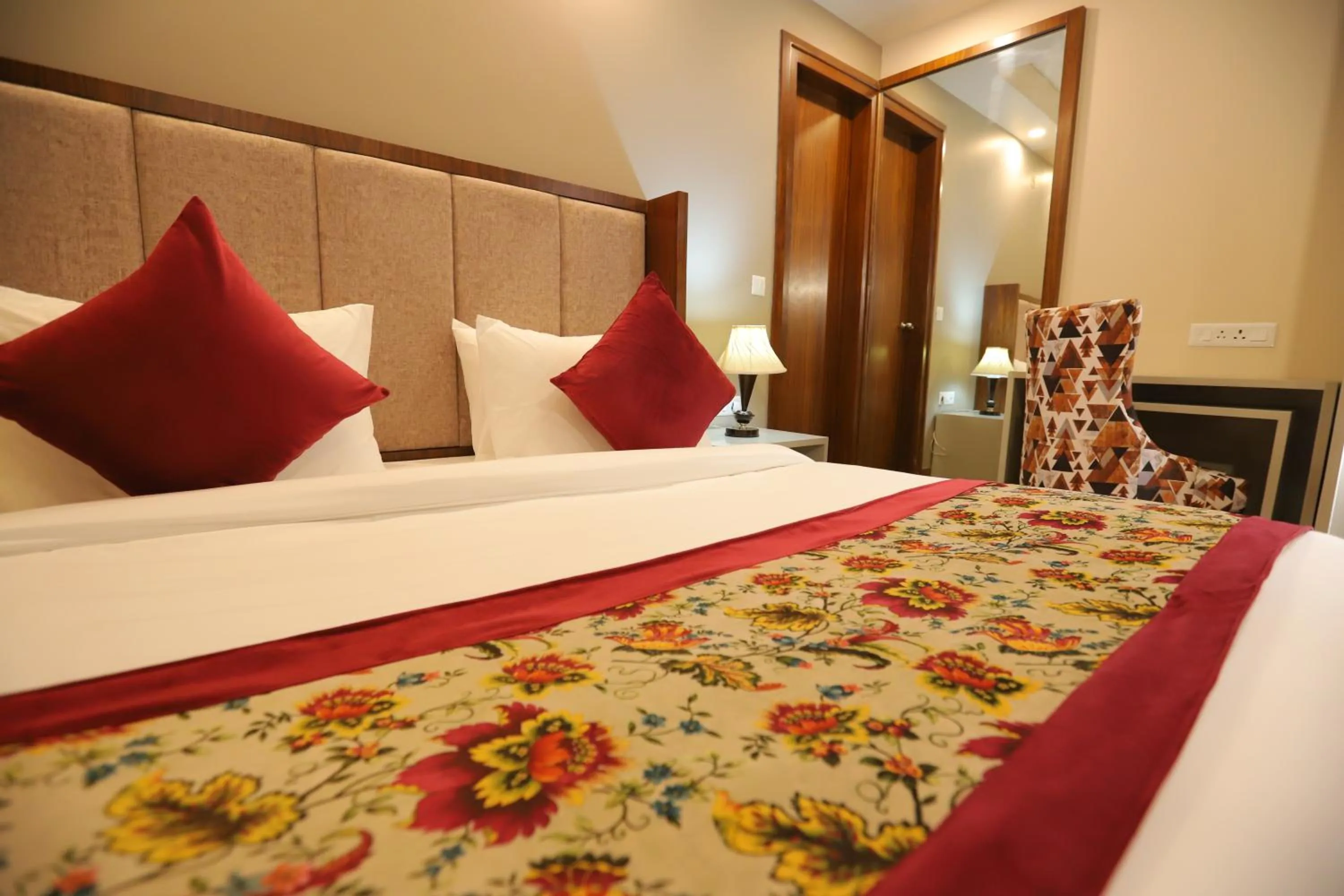 Bed in IP Royal Hotel - New Delhi