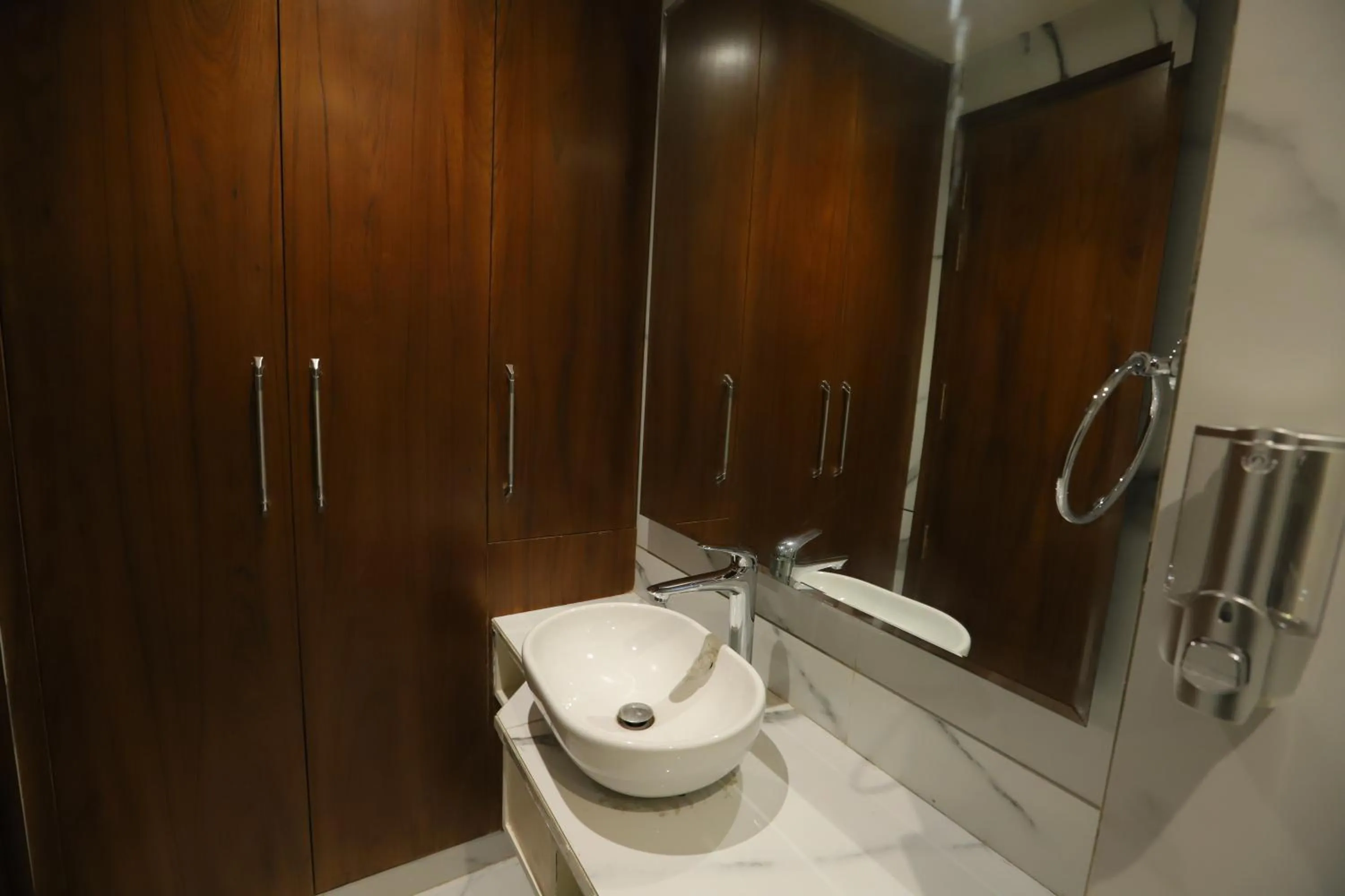 Bathroom in IP Royal Hotel - New Delhi