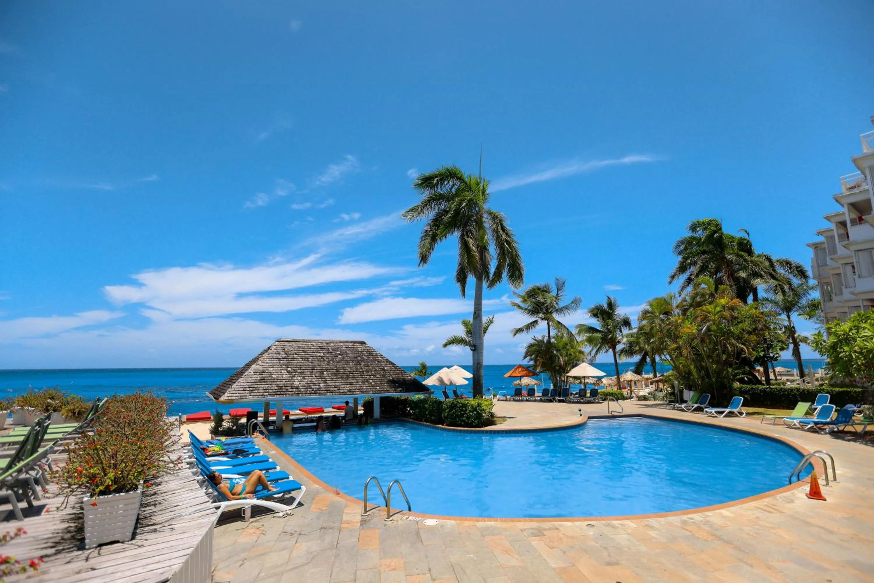 Day in Grand Decameron Montego Beach, A Trademark All-Inclusive Resort